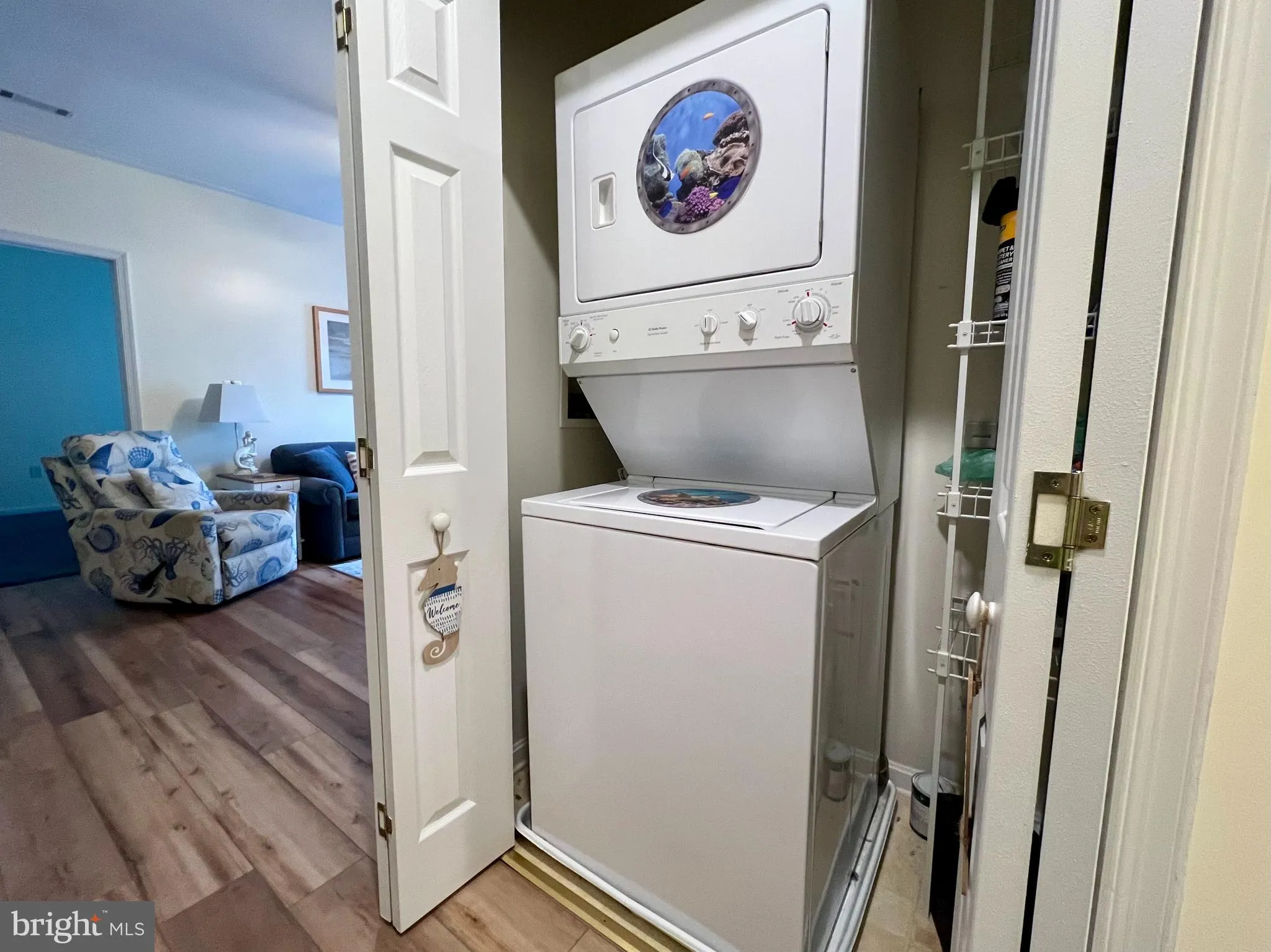 Rehoboth Beach, Delaware 19971, United States, 2 Bedrooms Bedrooms, ,2 BathroomsBathrooms,Residential,Active,184231