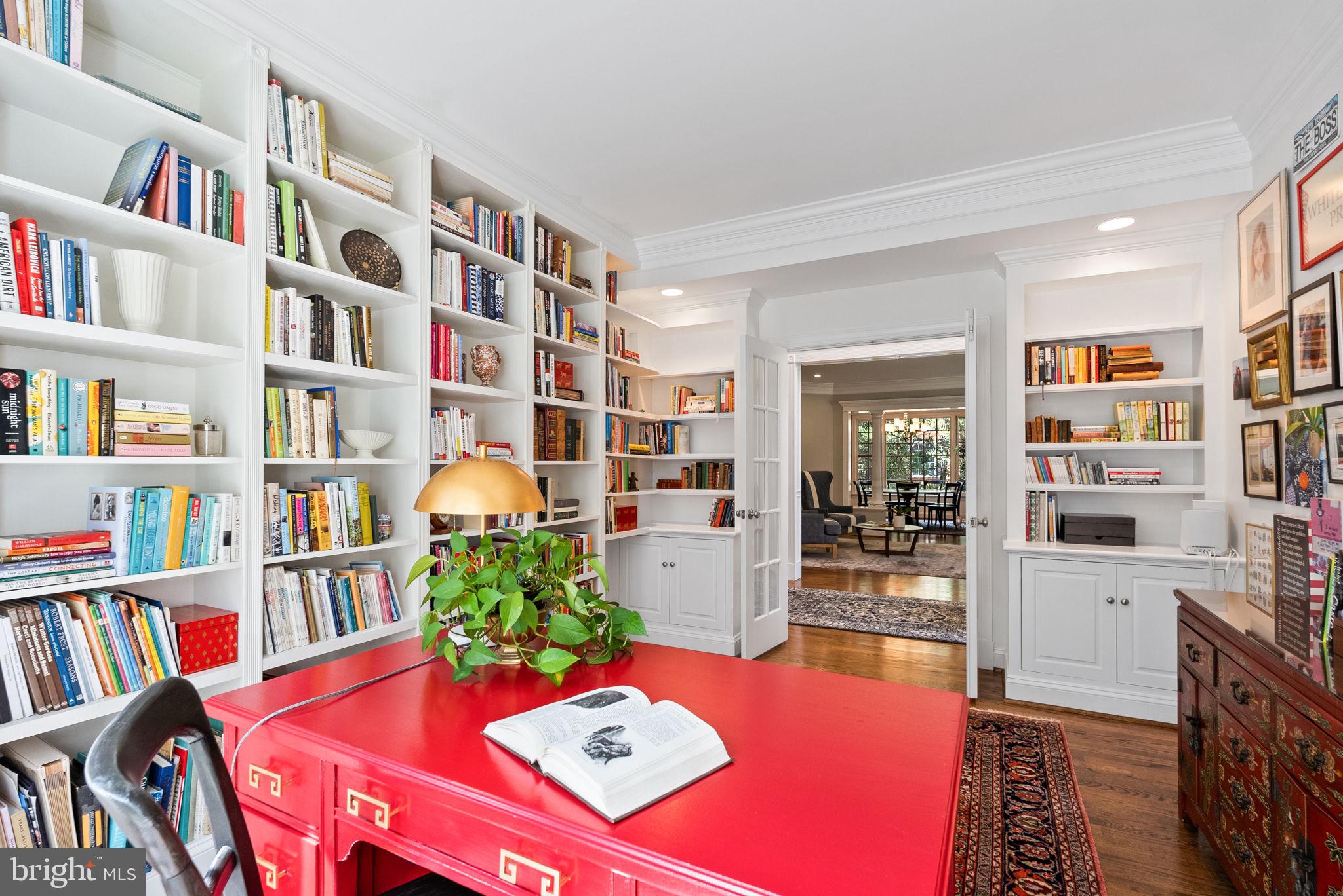 SHIRLEY WOODS - Residential