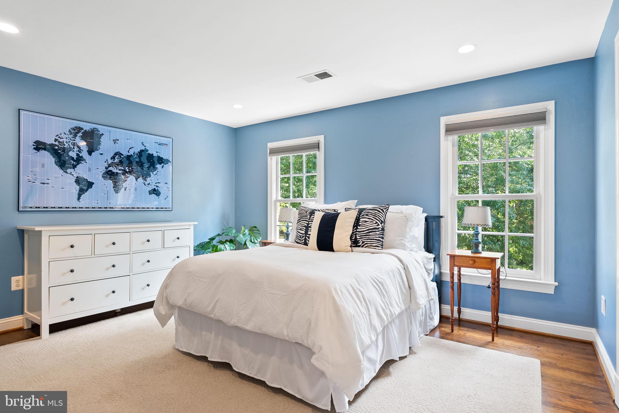 SHIRLEY WOODS - Residential