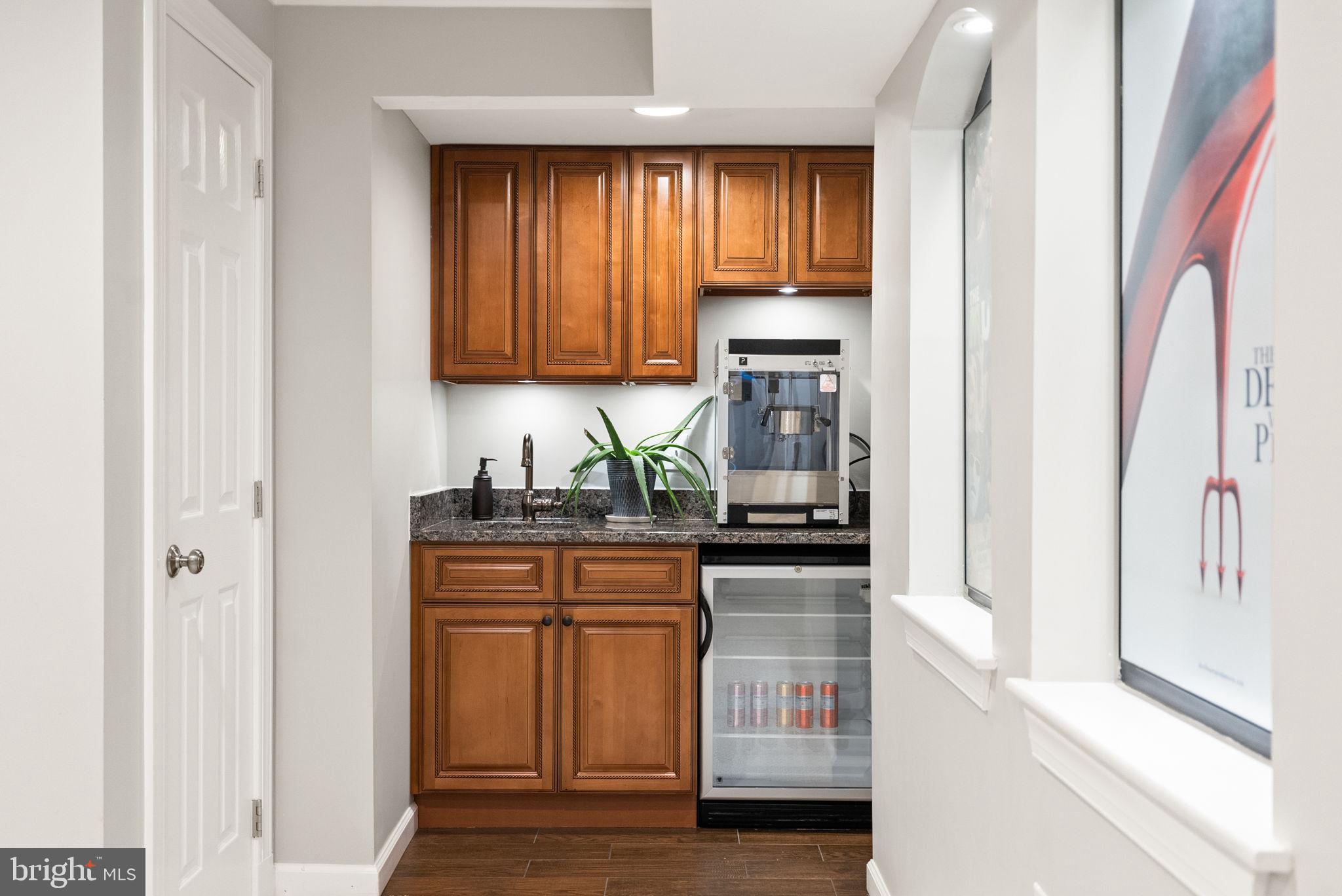 SHIRLEY WOODS - Residential