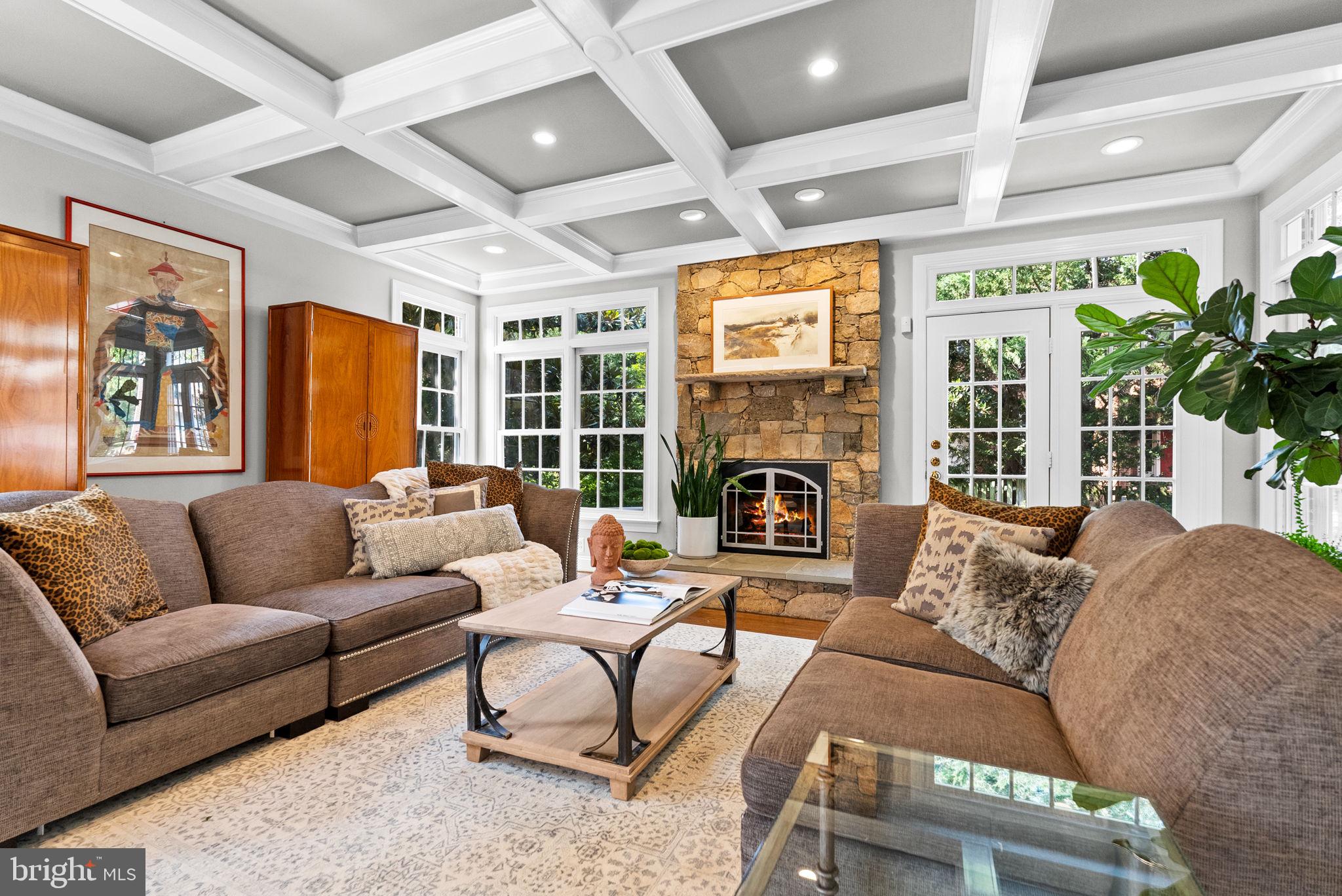 SHIRLEY WOODS - Residential