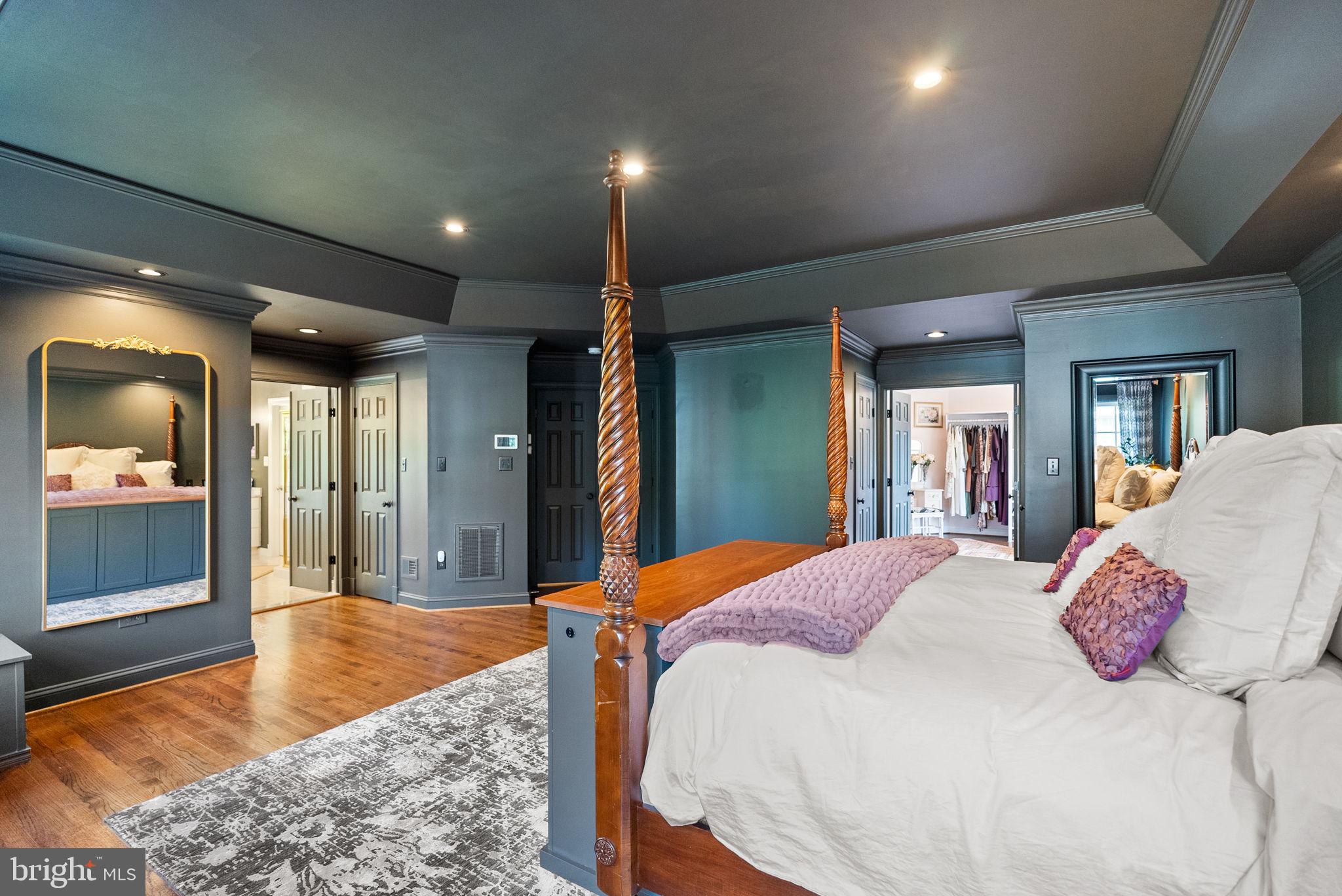 SHIRLEY WOODS - Residential