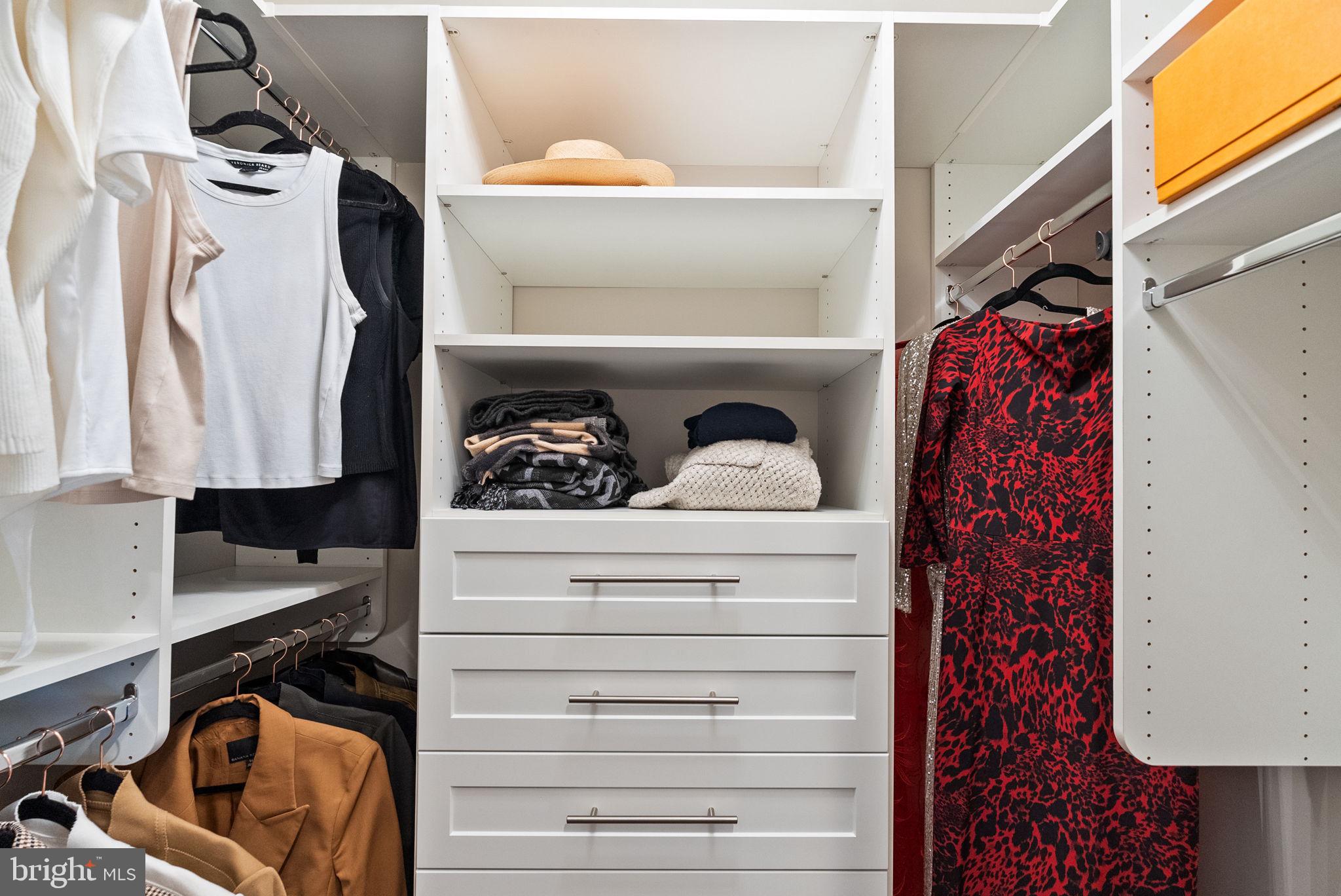 SHIRLEY WOODS - Residential