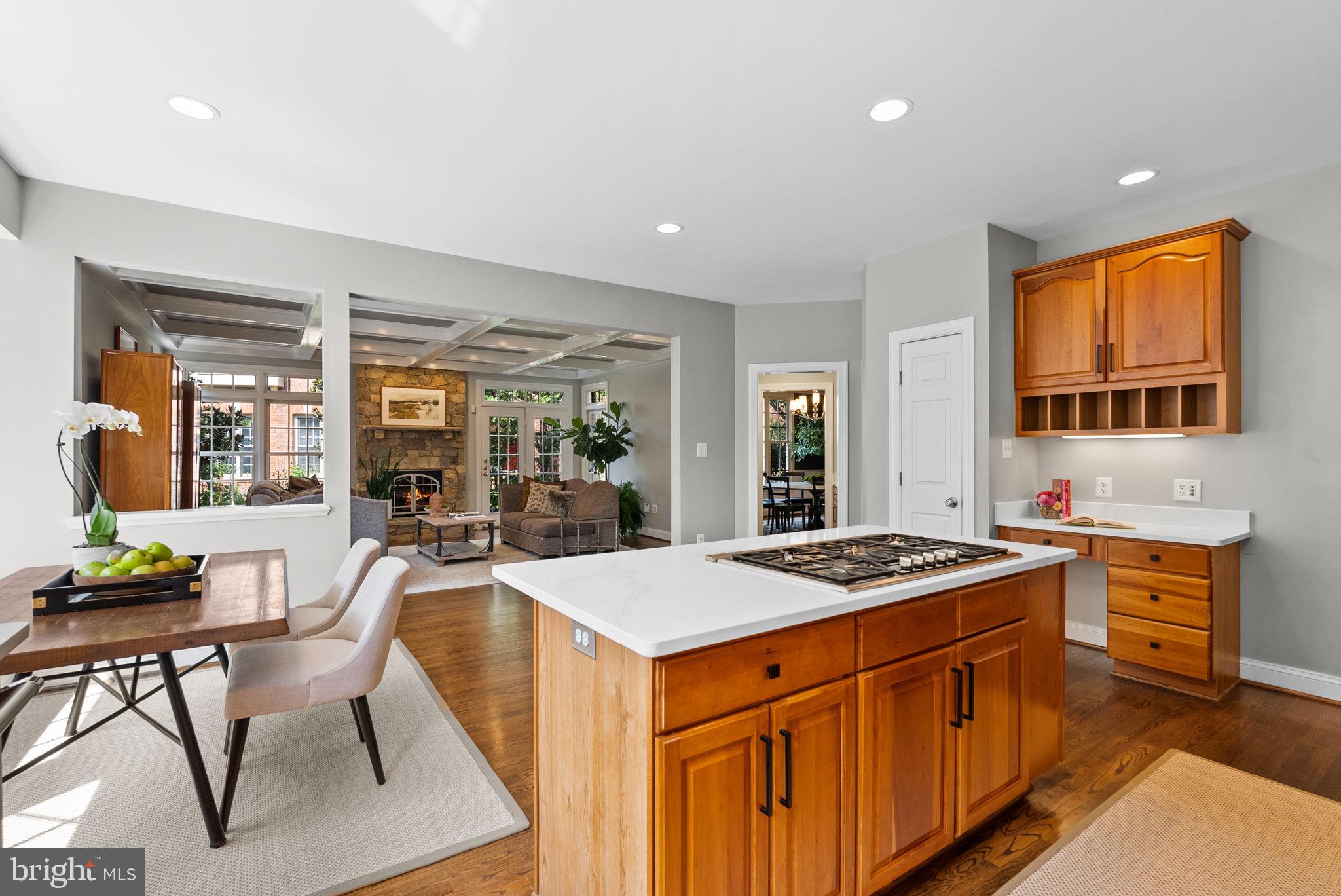 SHIRLEY WOODS - Residential