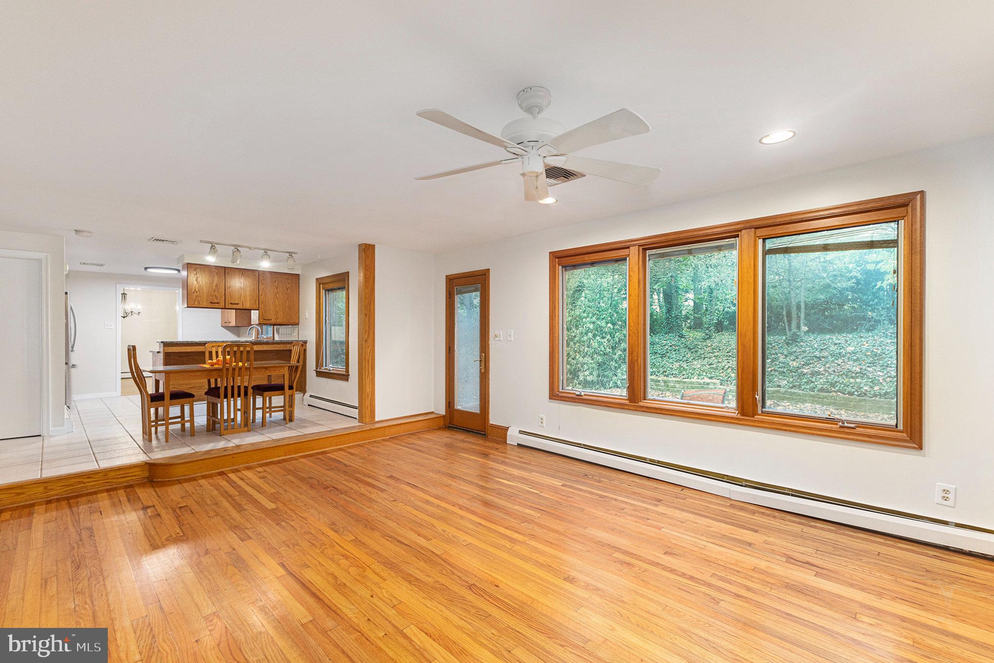 SCOTS GLEN - Residential