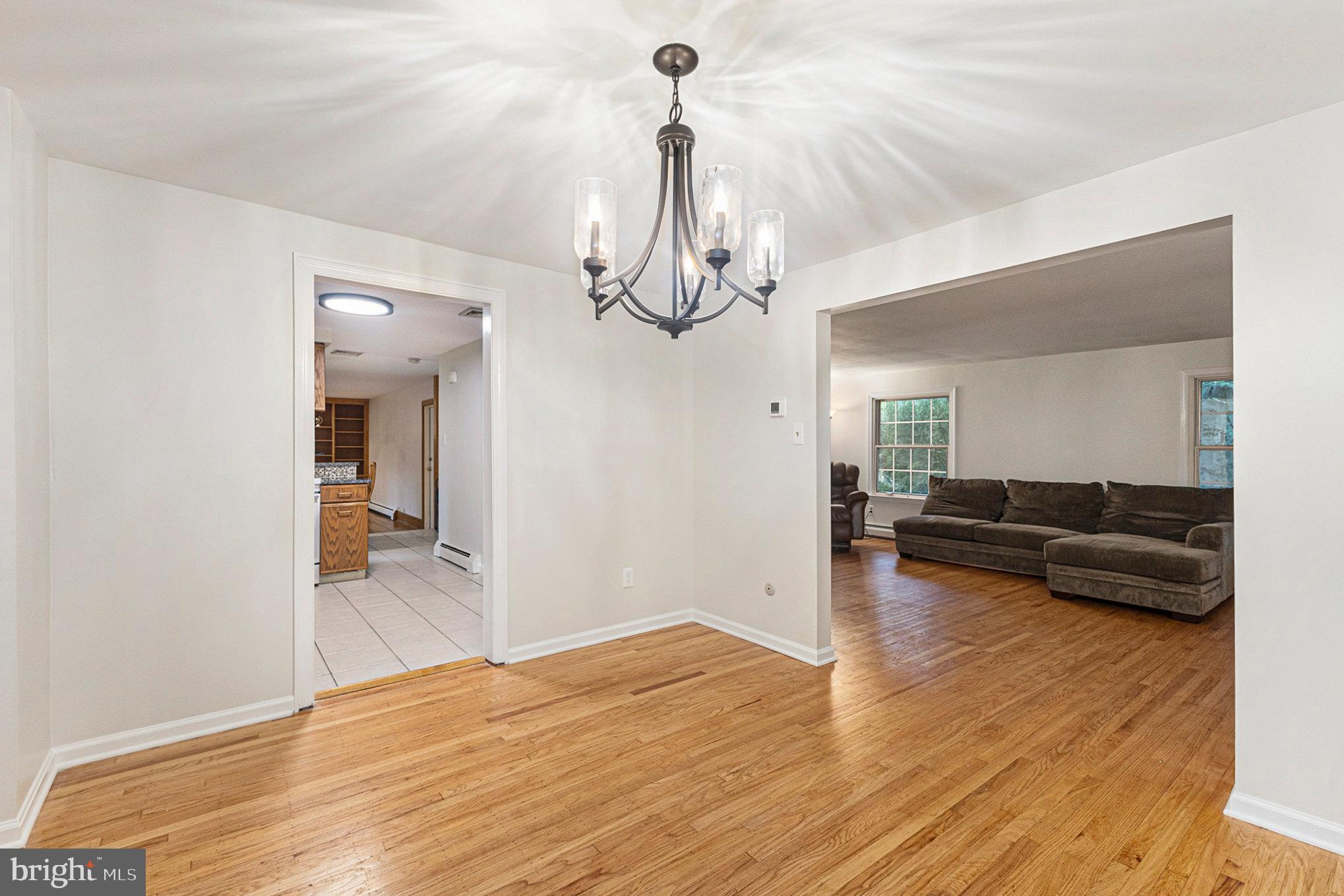 SCOTS GLEN - Residential