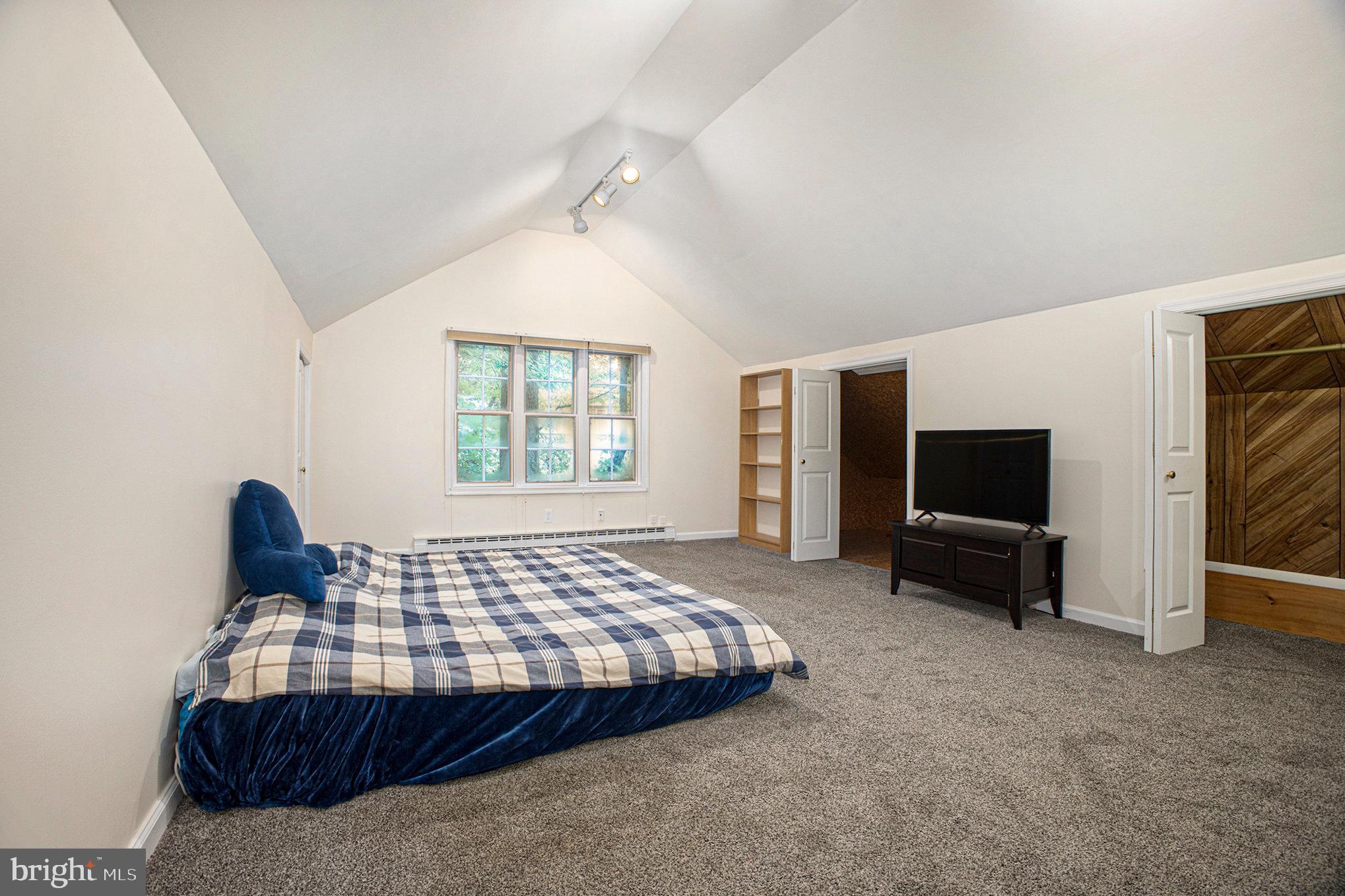 SCOTS GLEN - Residential