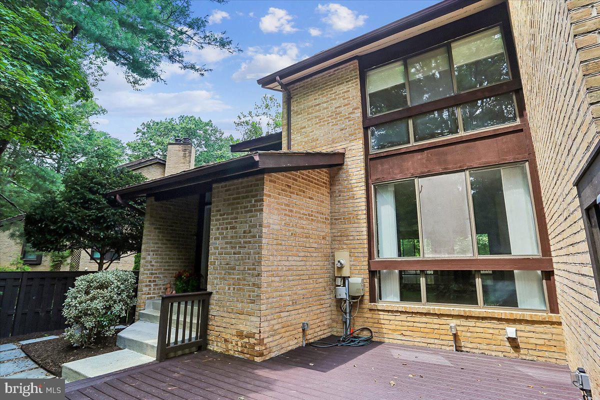 11310 DOCKSIDE CIRCLE