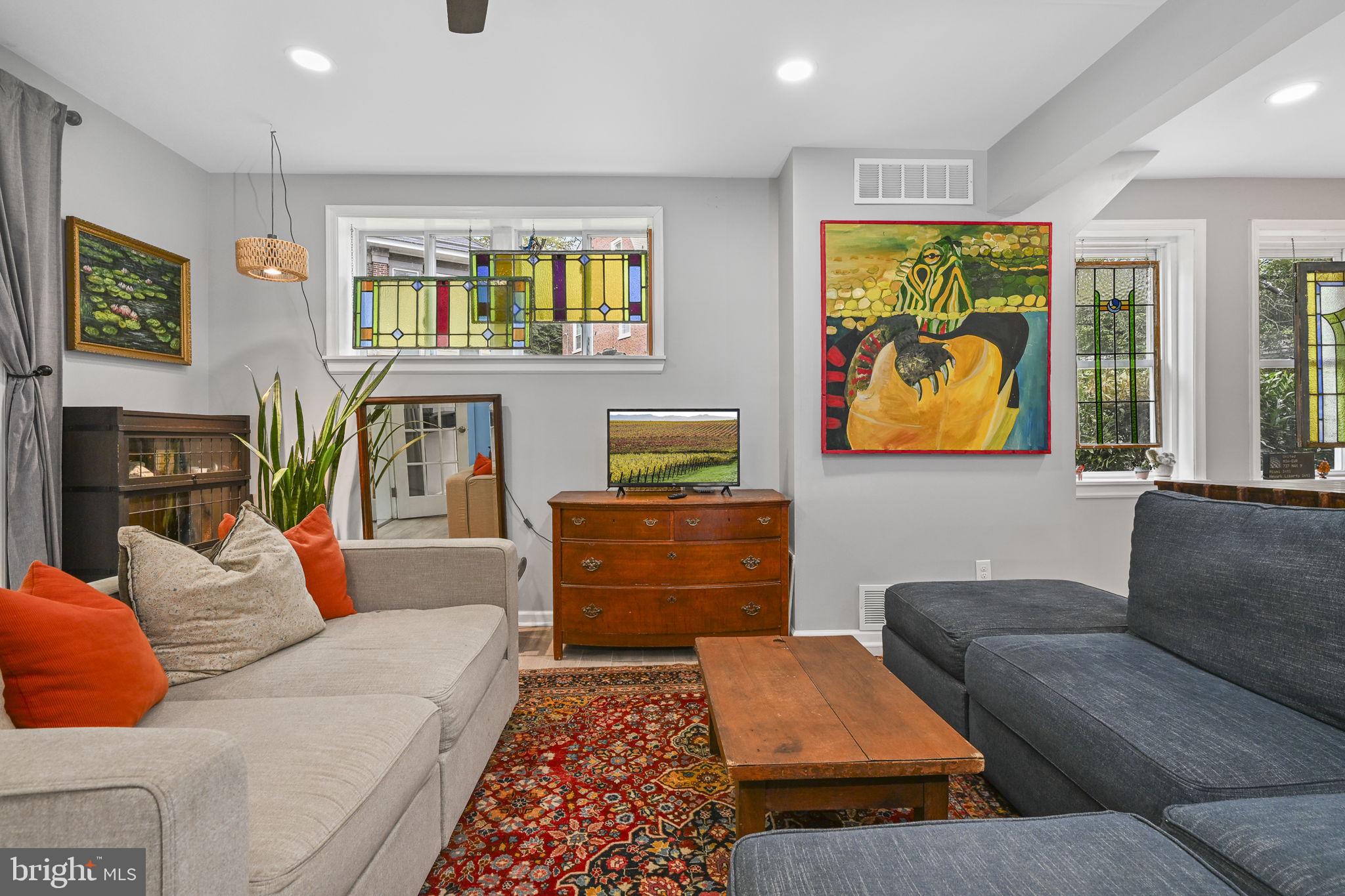 803 W 27TH STREET