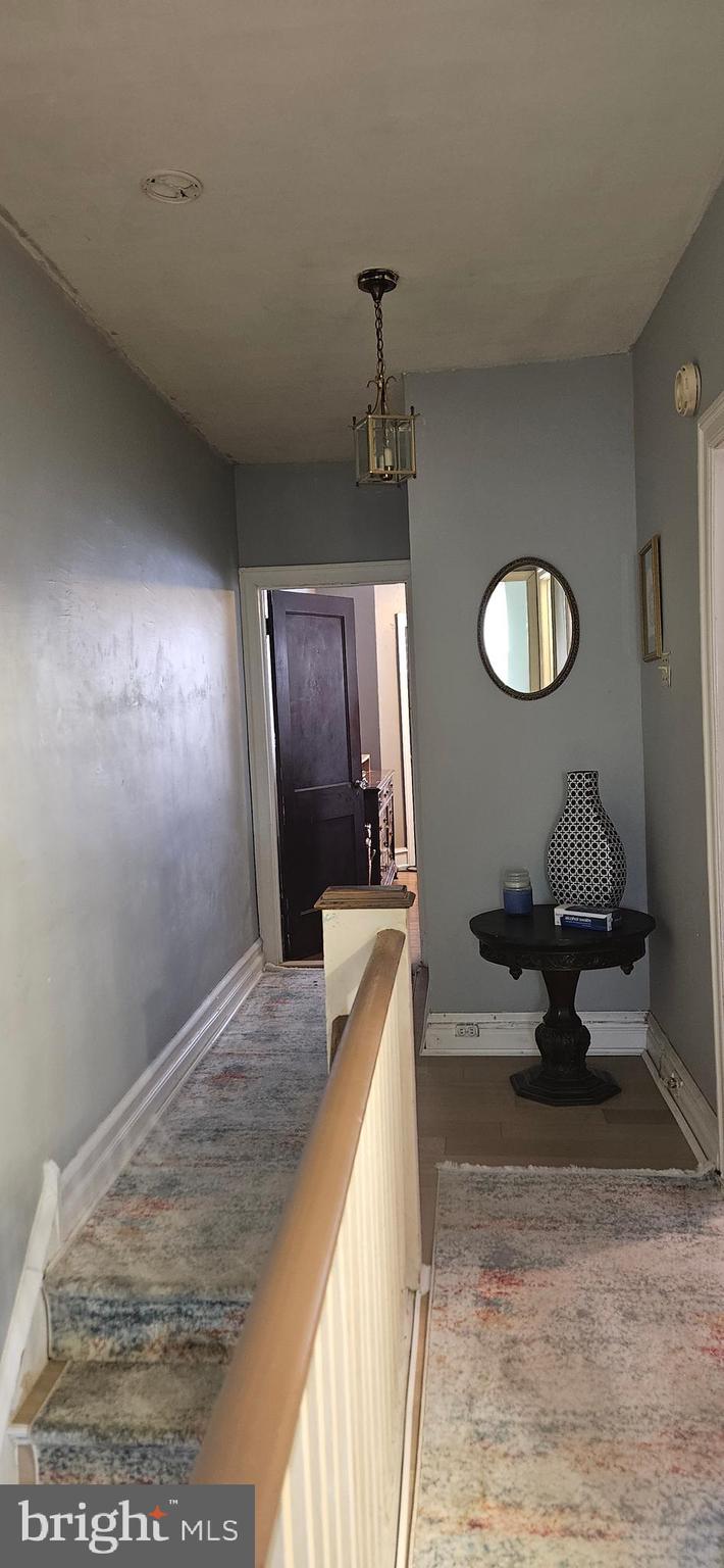 FERN ROCK - Residential