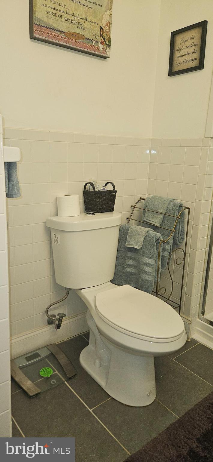 FERN ROCK - Residential