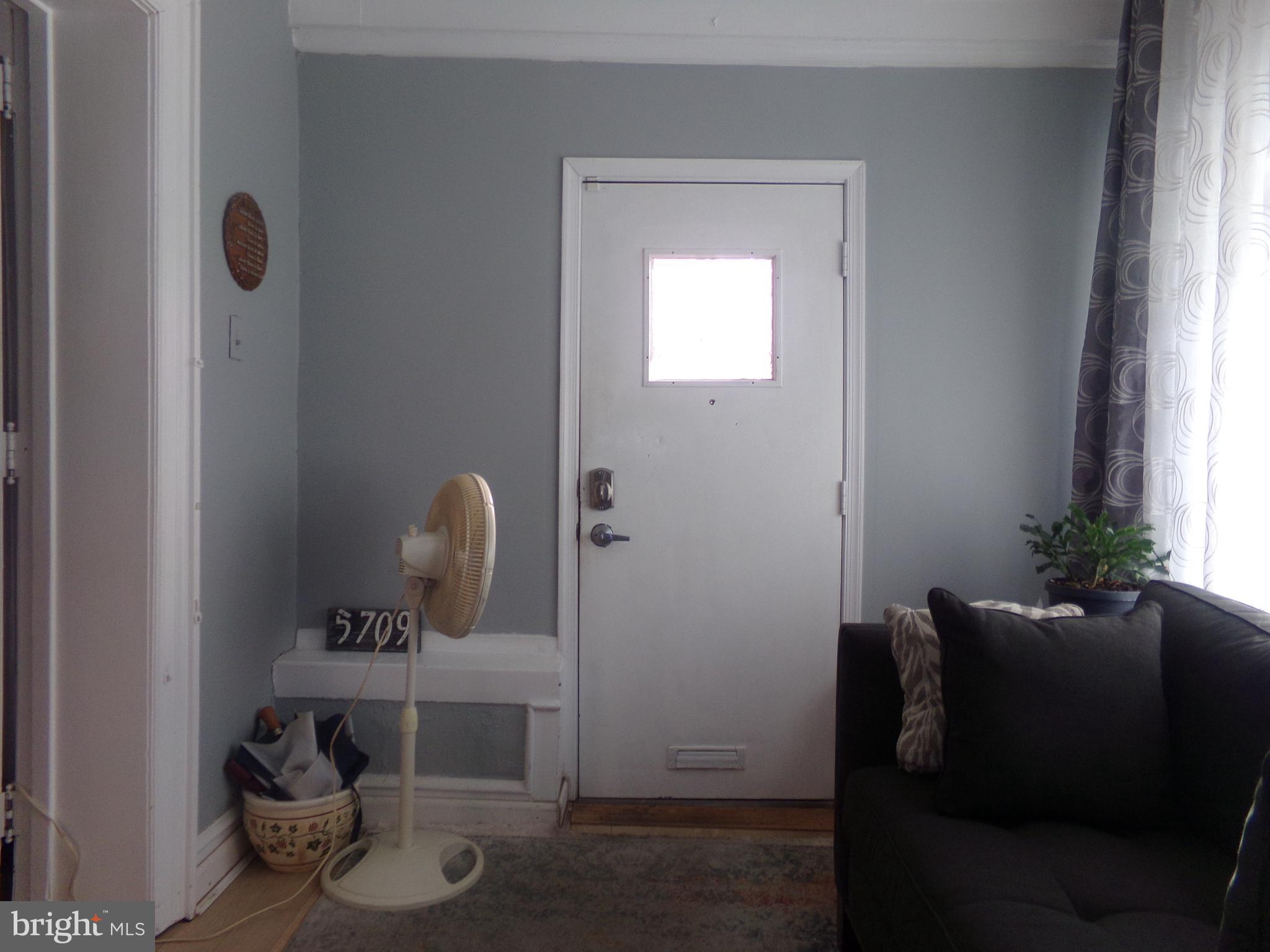 FERN ROCK - Residential