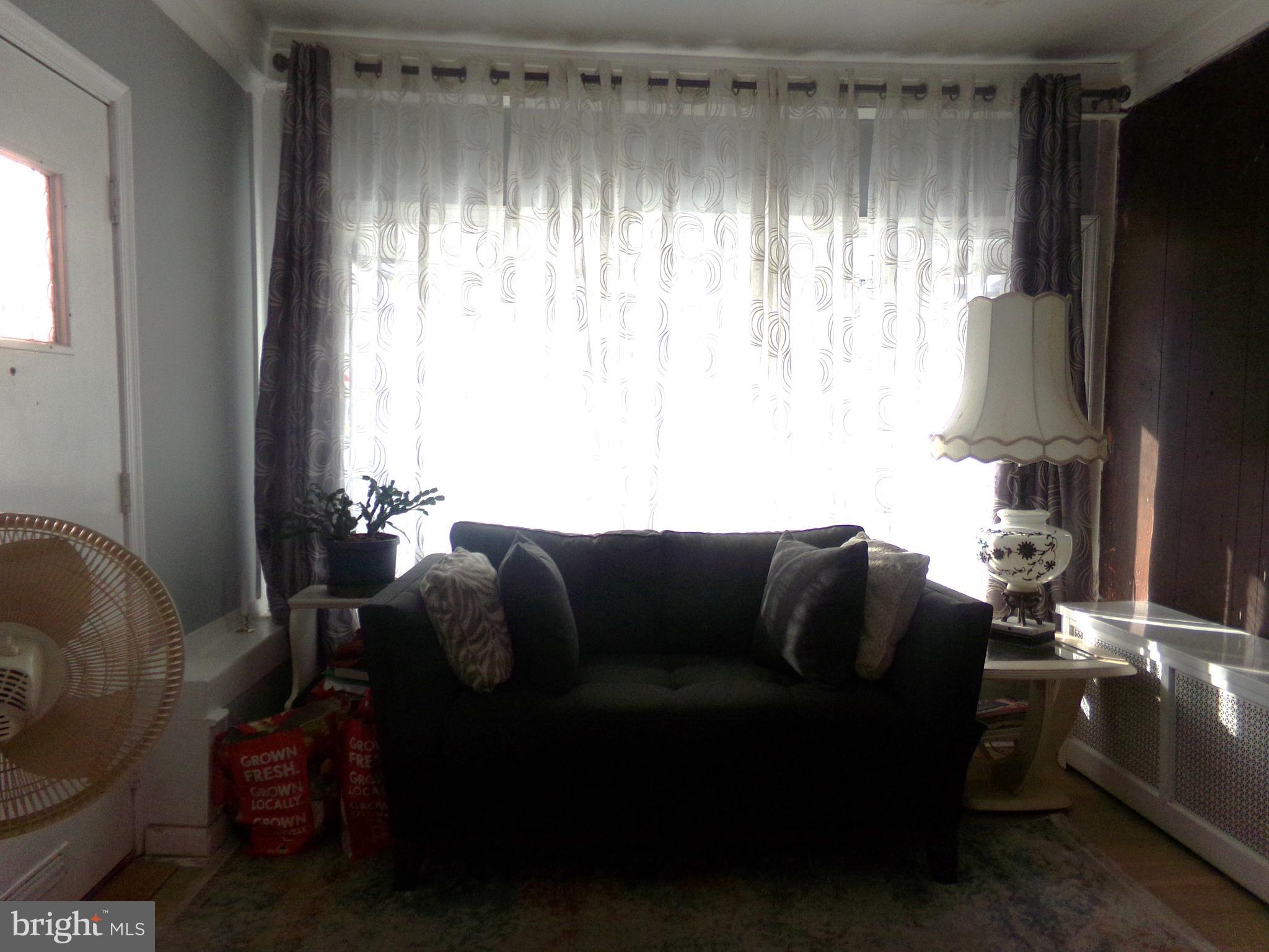 FERN ROCK - Residential