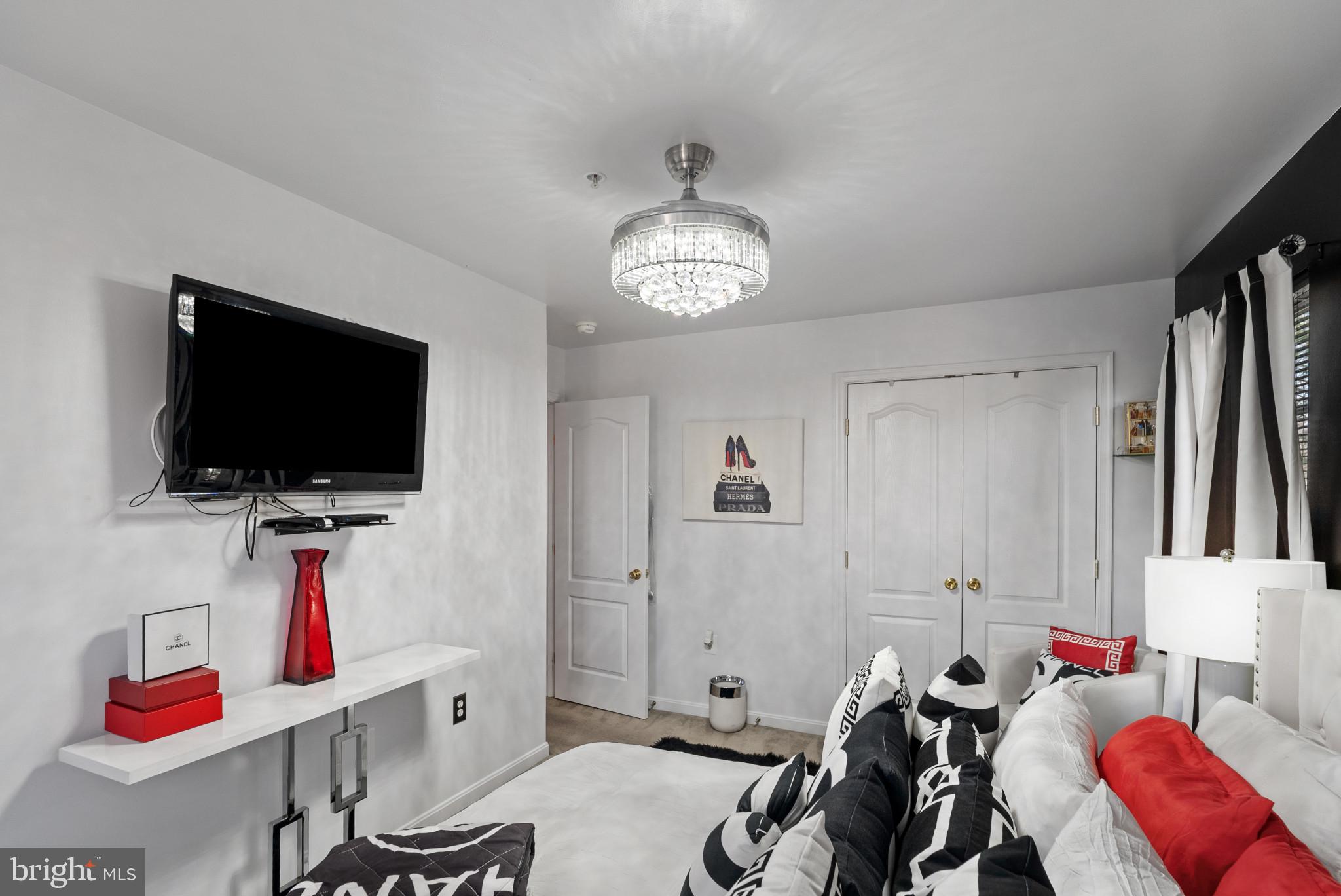 MCKENDREE VILLAGE - Residential