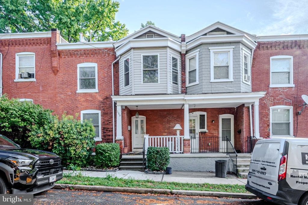 Photo of 309 W Nineteenth Street, WILMINGTON, DE 19802 (MLS # DENC2090378)