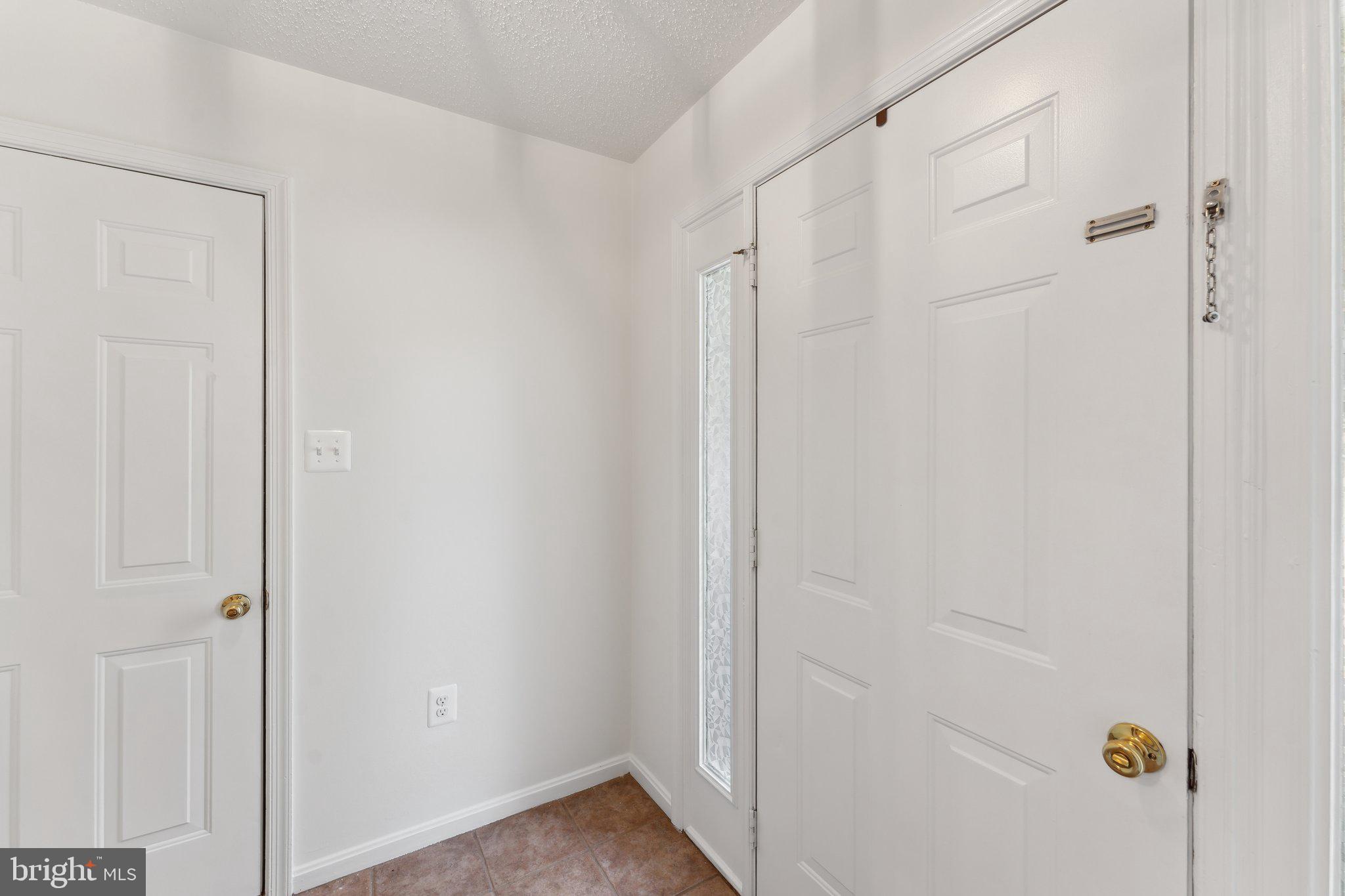 LIFESTYLE AT SULLY STATION - Residential