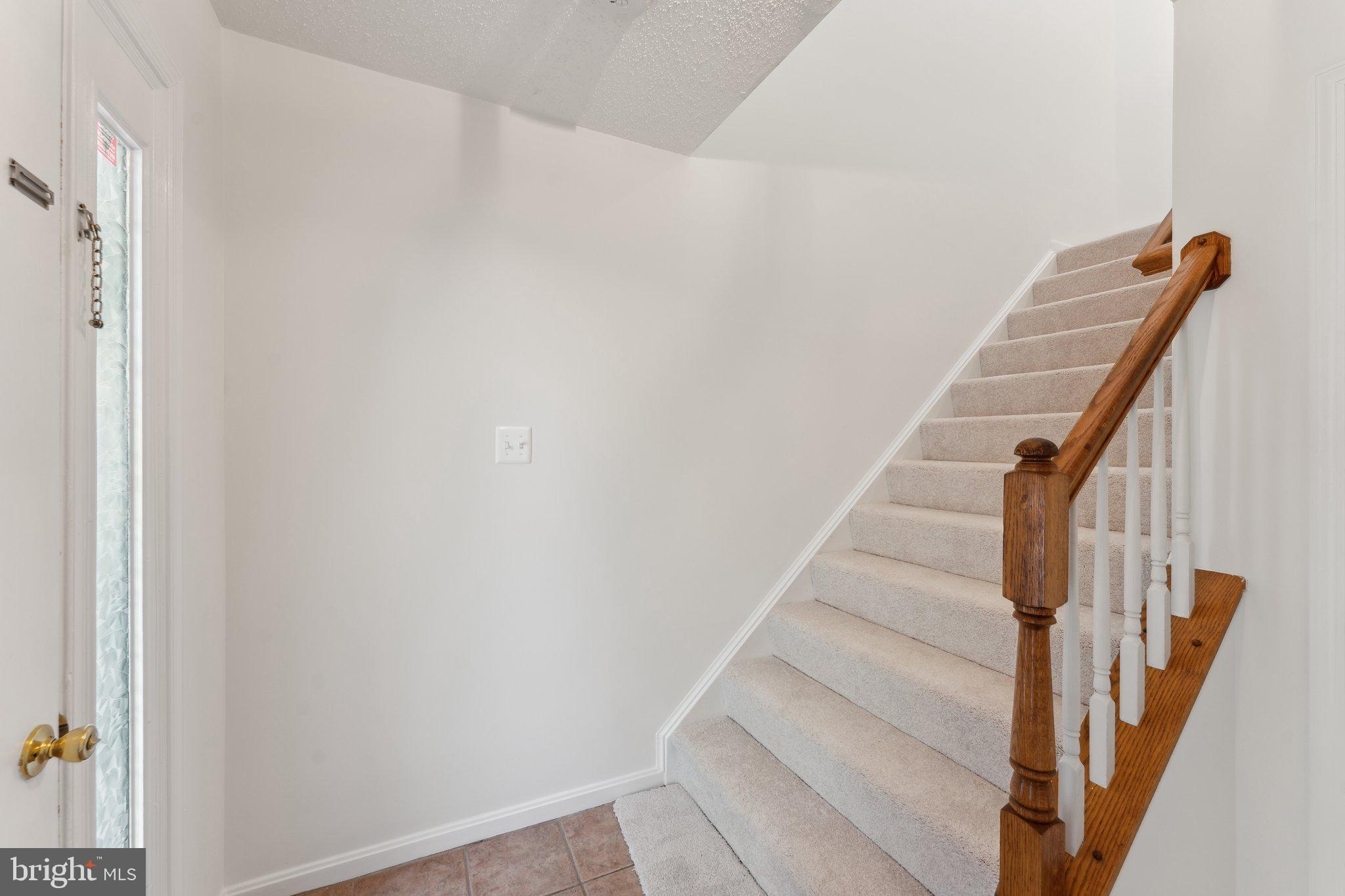 LIFESTYLE AT SULLY STATION - Residential