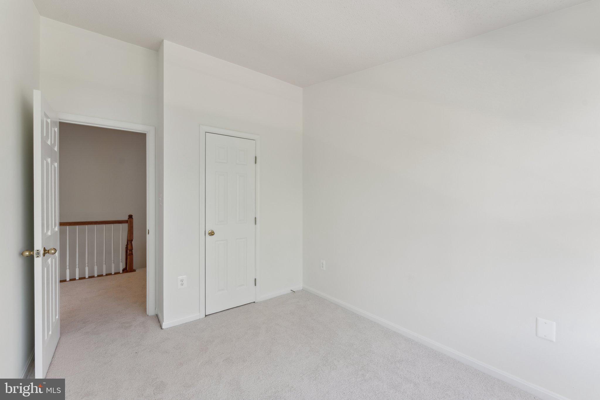 LIFESTYLE AT SULLY STATION - Residential