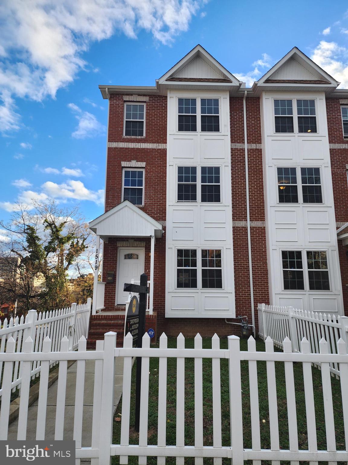 JOHNS HOPKINS - Residential