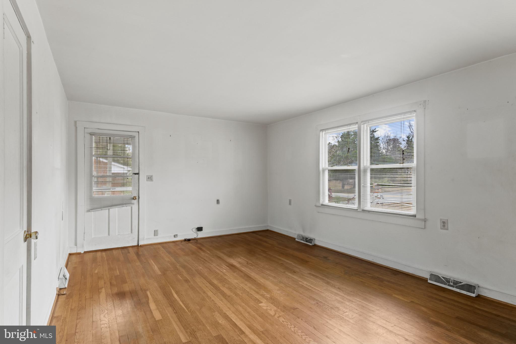 8704 THREE NOTCH ROAD