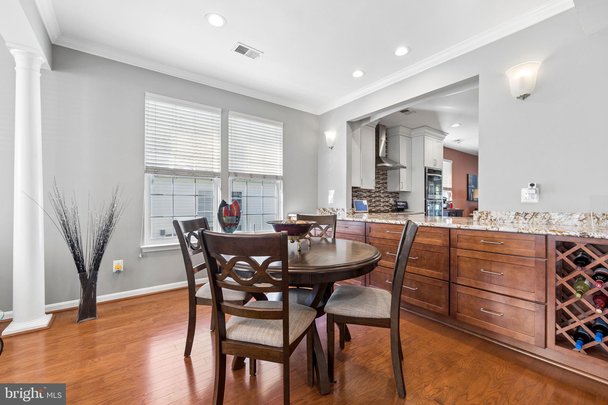 FOUR SEASONS IN HISTORIC VIRGINIA - Residential