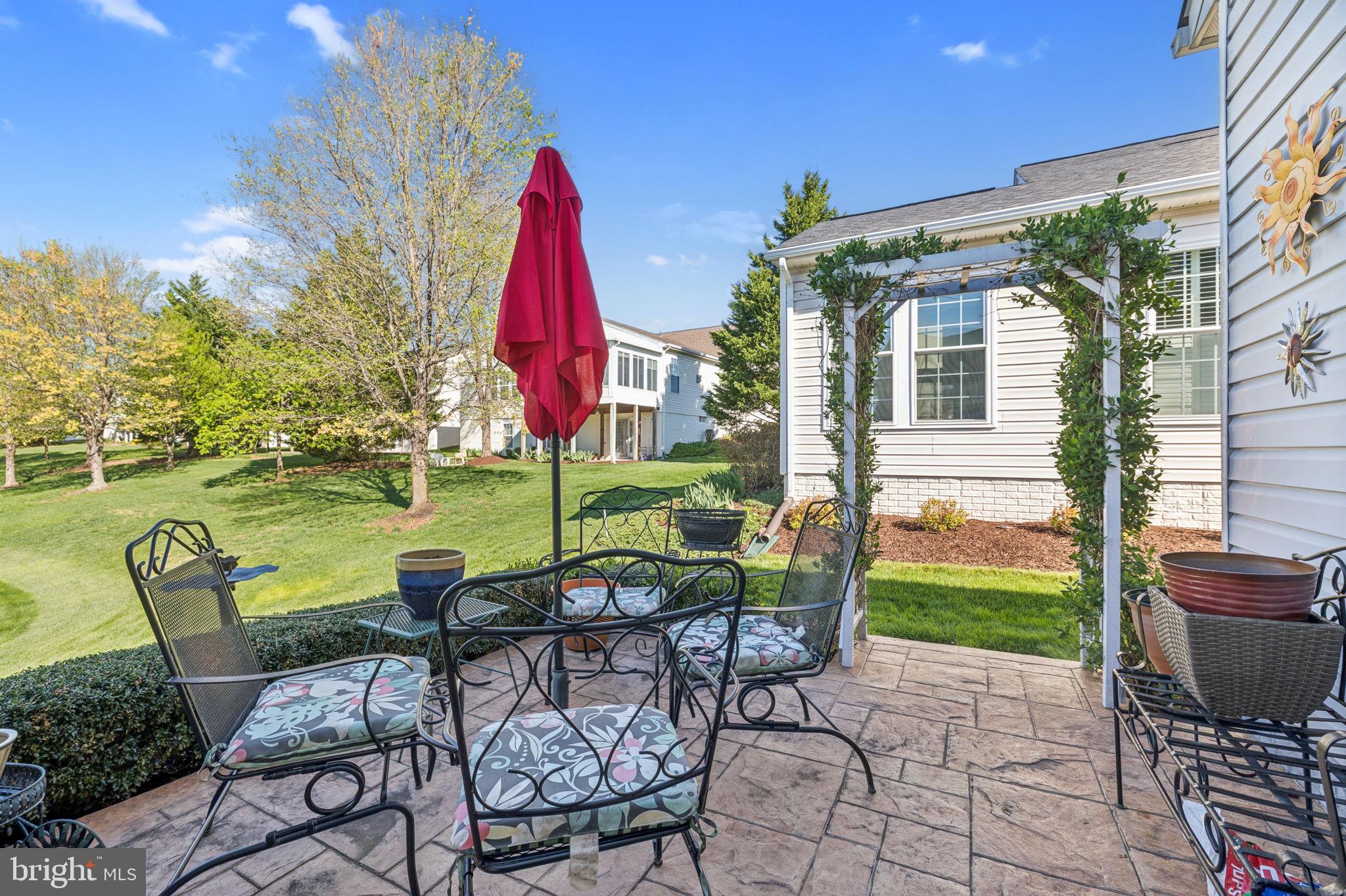 FOUR SEASONS IN HISTORIC VIRGINIA - Residential