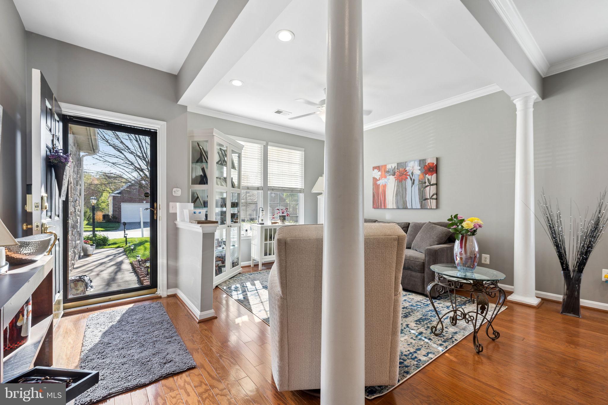 FOUR SEASONS IN HISTORIC VIRGINIA - Residential