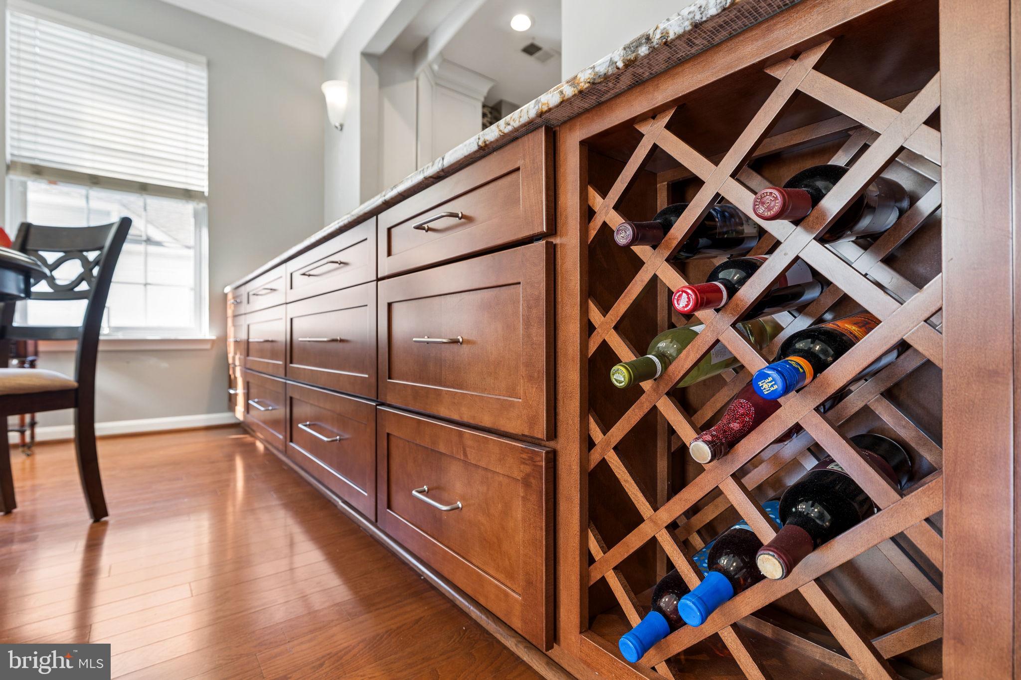 FOUR SEASONS IN HISTORIC VIRGINIA - Residential