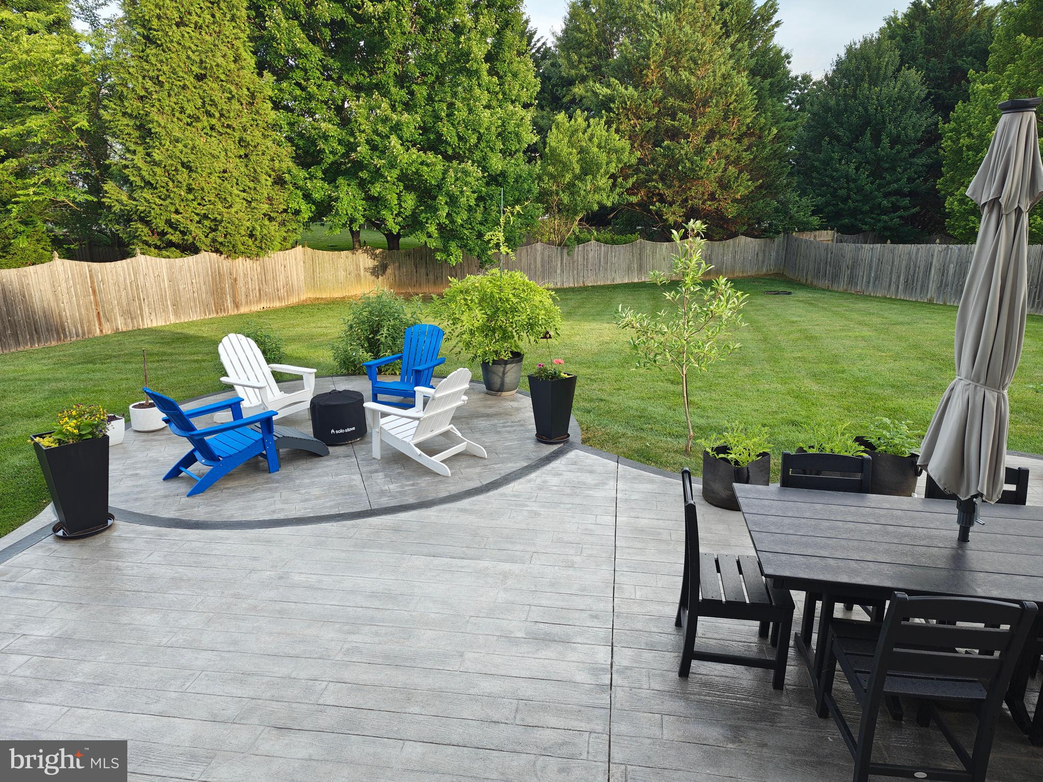 712 SUNFLOWER COURT