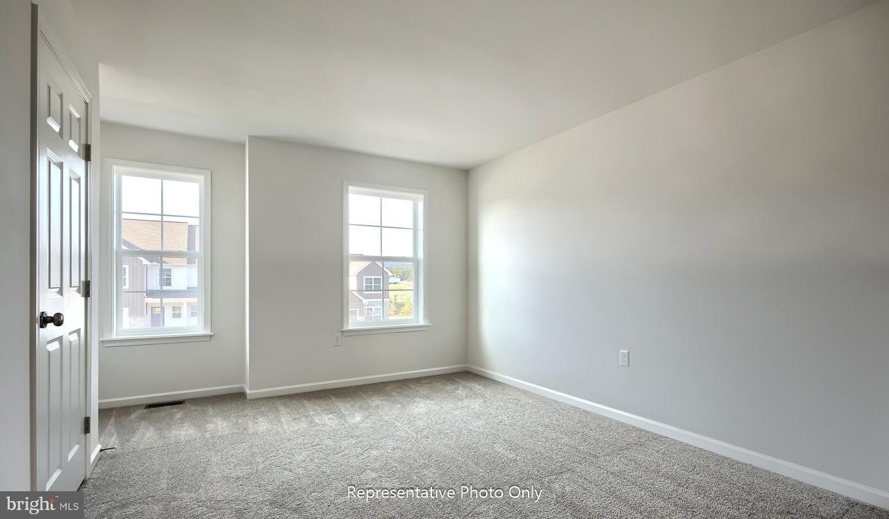 THE TOWNES AT BRIAR CREEK - Residential