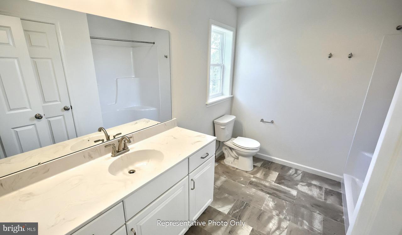 THE TOWNES AT BRIAR CREEK - Residential