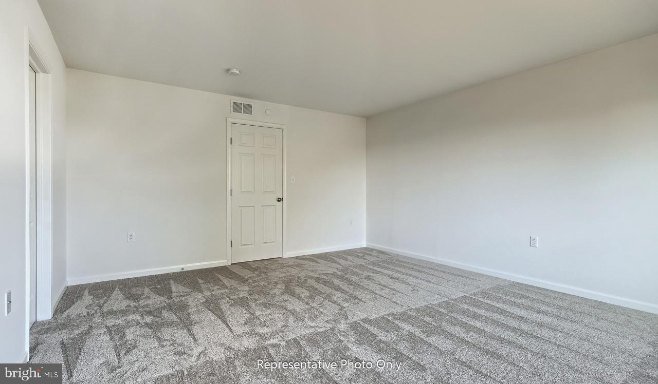 THE TOWNES AT BRIAR CREEK - Residential