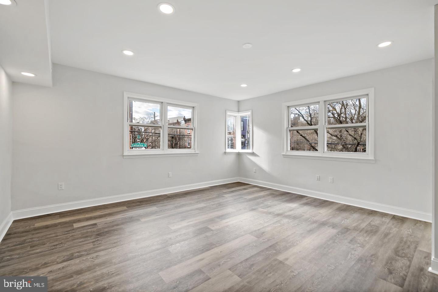 785 S 6TH STREET 2ND FL