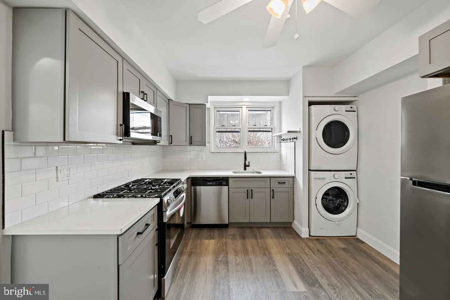 785 S 6TH STREET 2ND FL