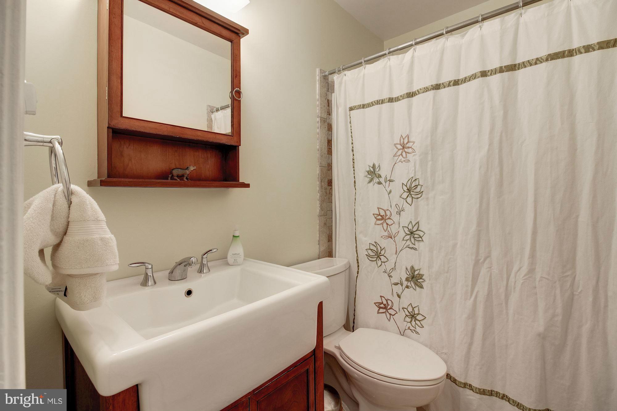 SLEEPY HOLLOW ESTATES - Residential