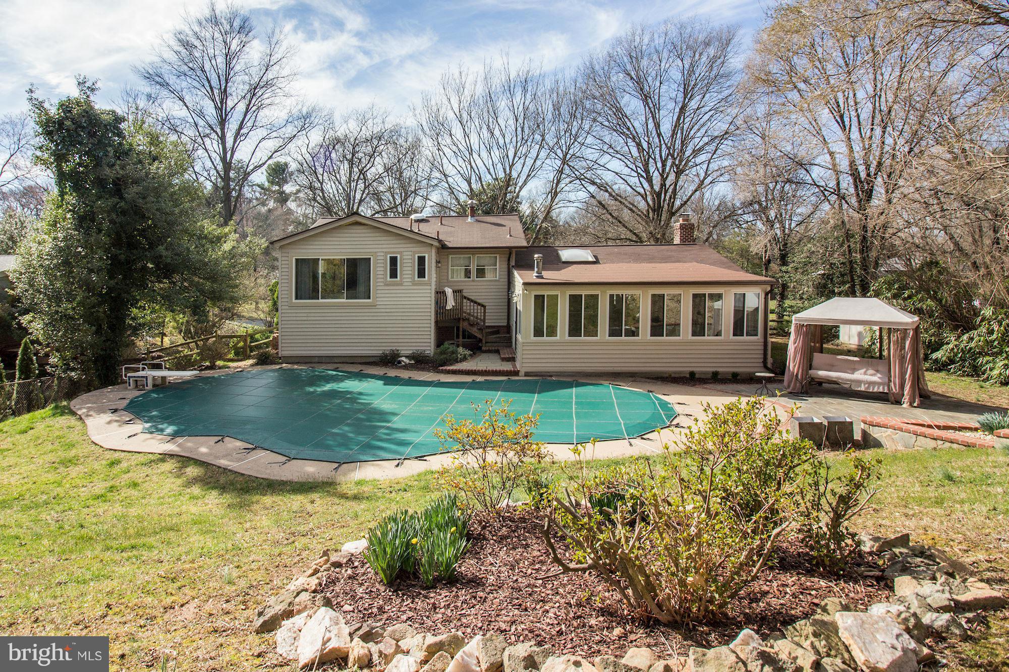 SLEEPY HOLLOW ESTATES - Residential