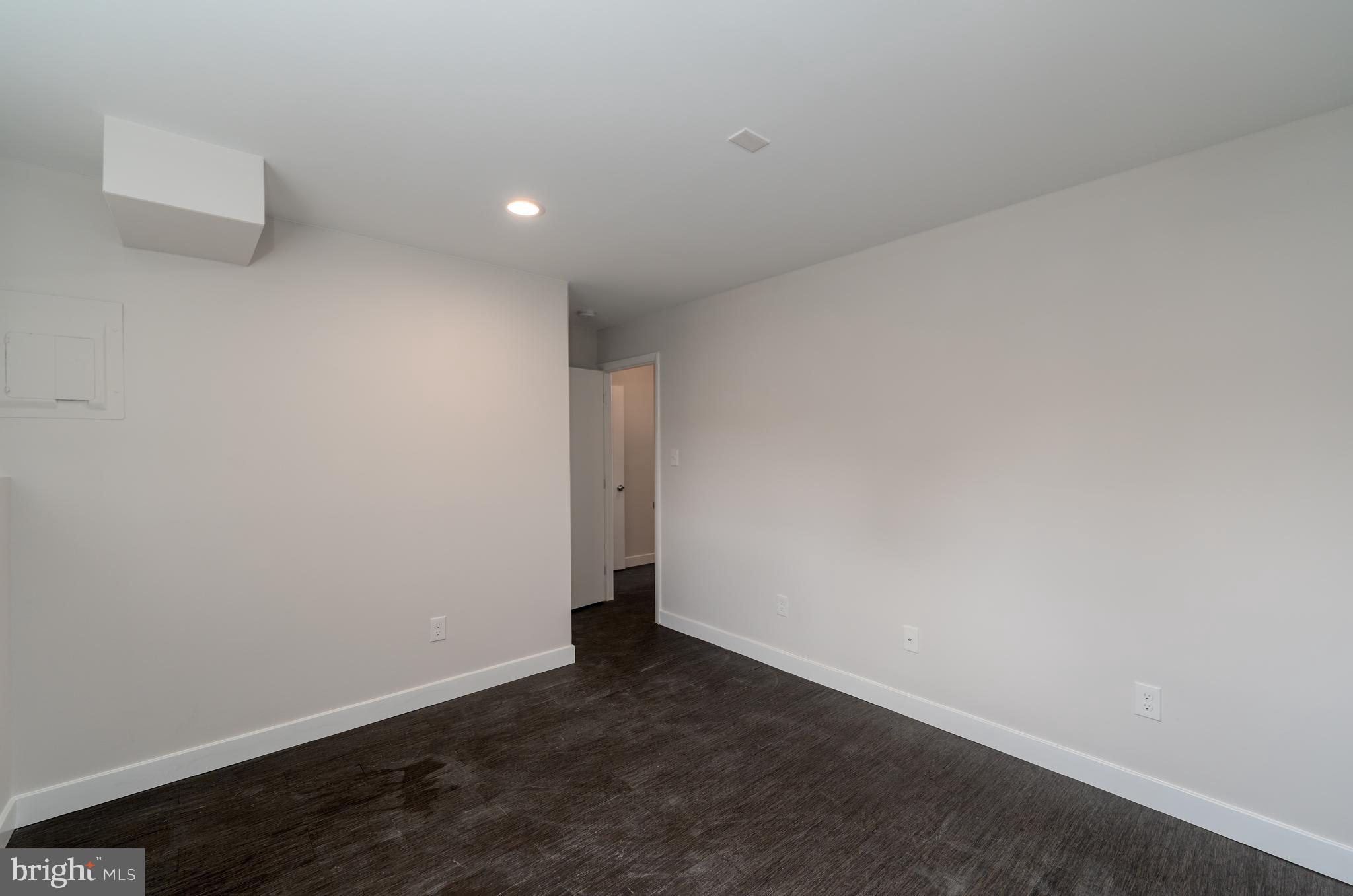 DONCASTER VILLAGE - Residential