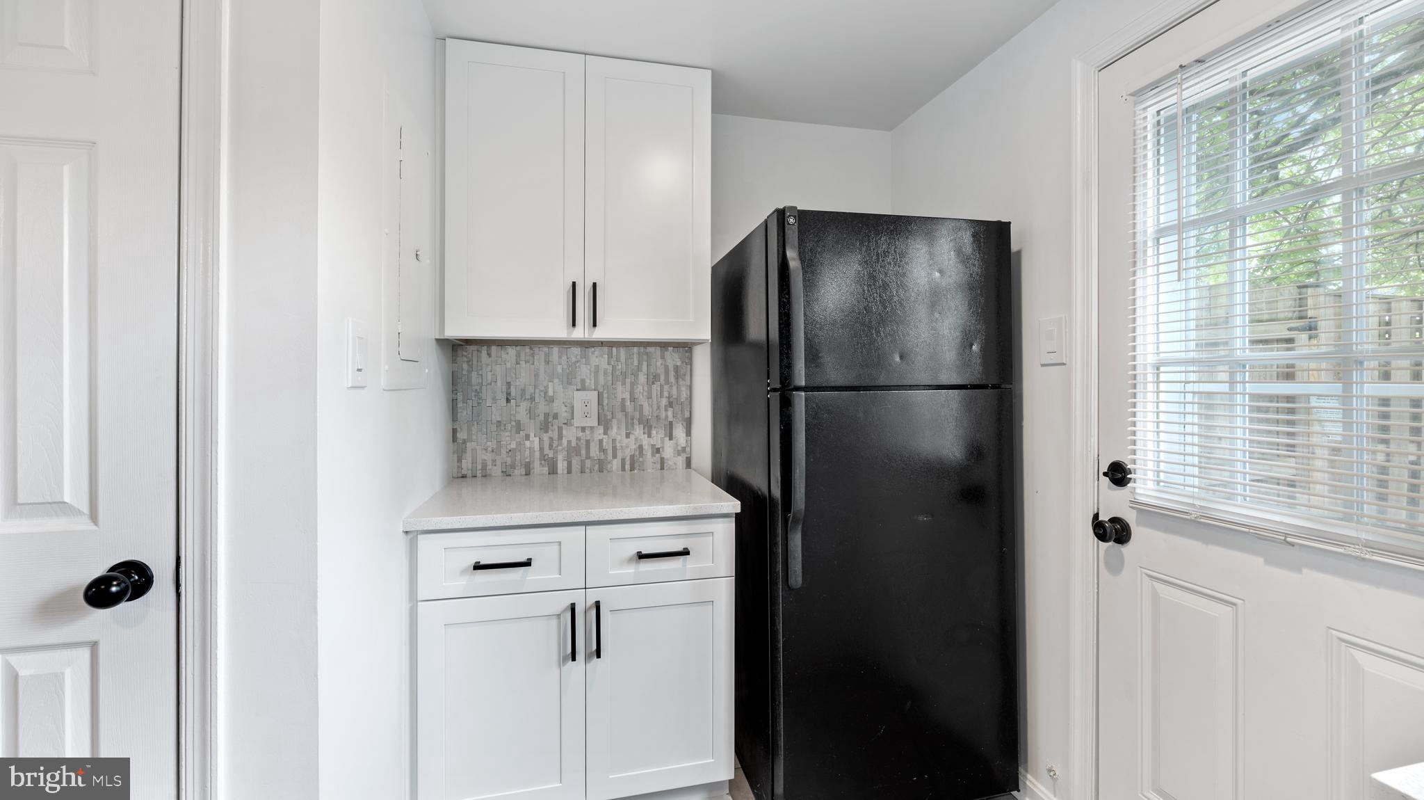 PEMBROOK VILLAGE - Residential Lease