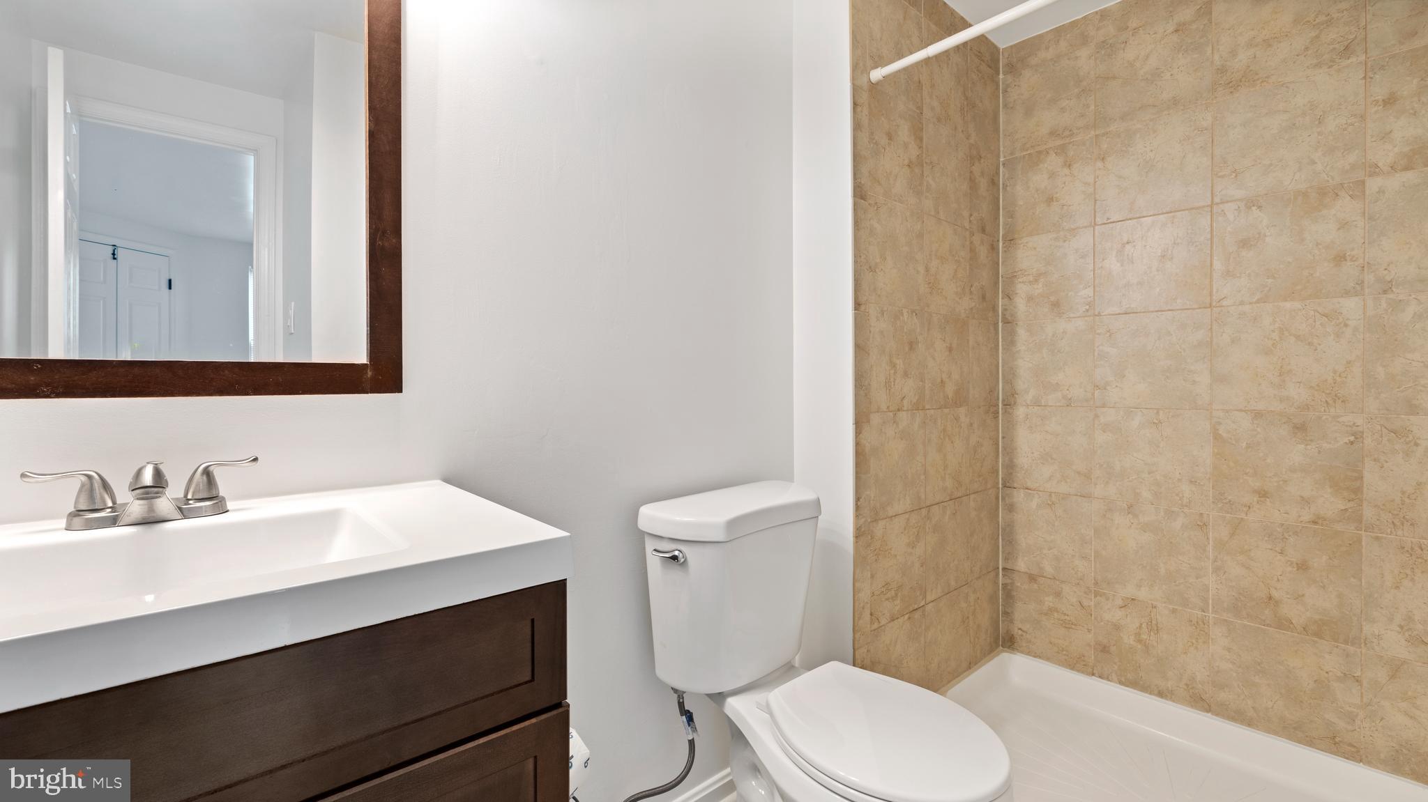 PEMBROOK VILLAGE - Residential Lease