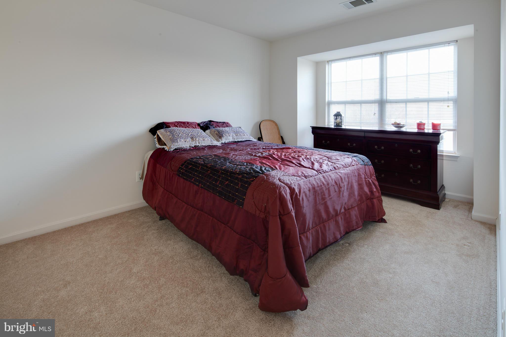 POTOMAC STATION - Residential