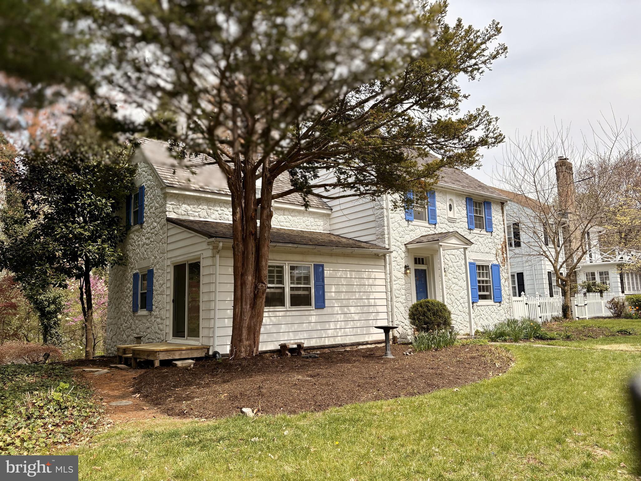 OLD WYNCOTE - Residential