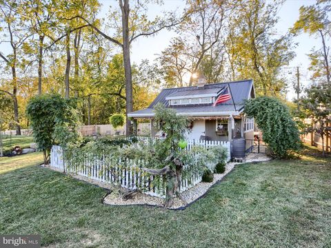 Tiny photo for 40 Simmons Creek Ln, ENOLA, PA 17025 (MLS # PACB2047576)