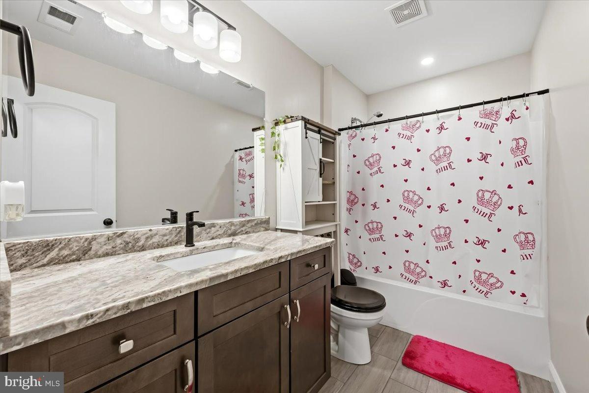 SALISBURY TWP - Residential