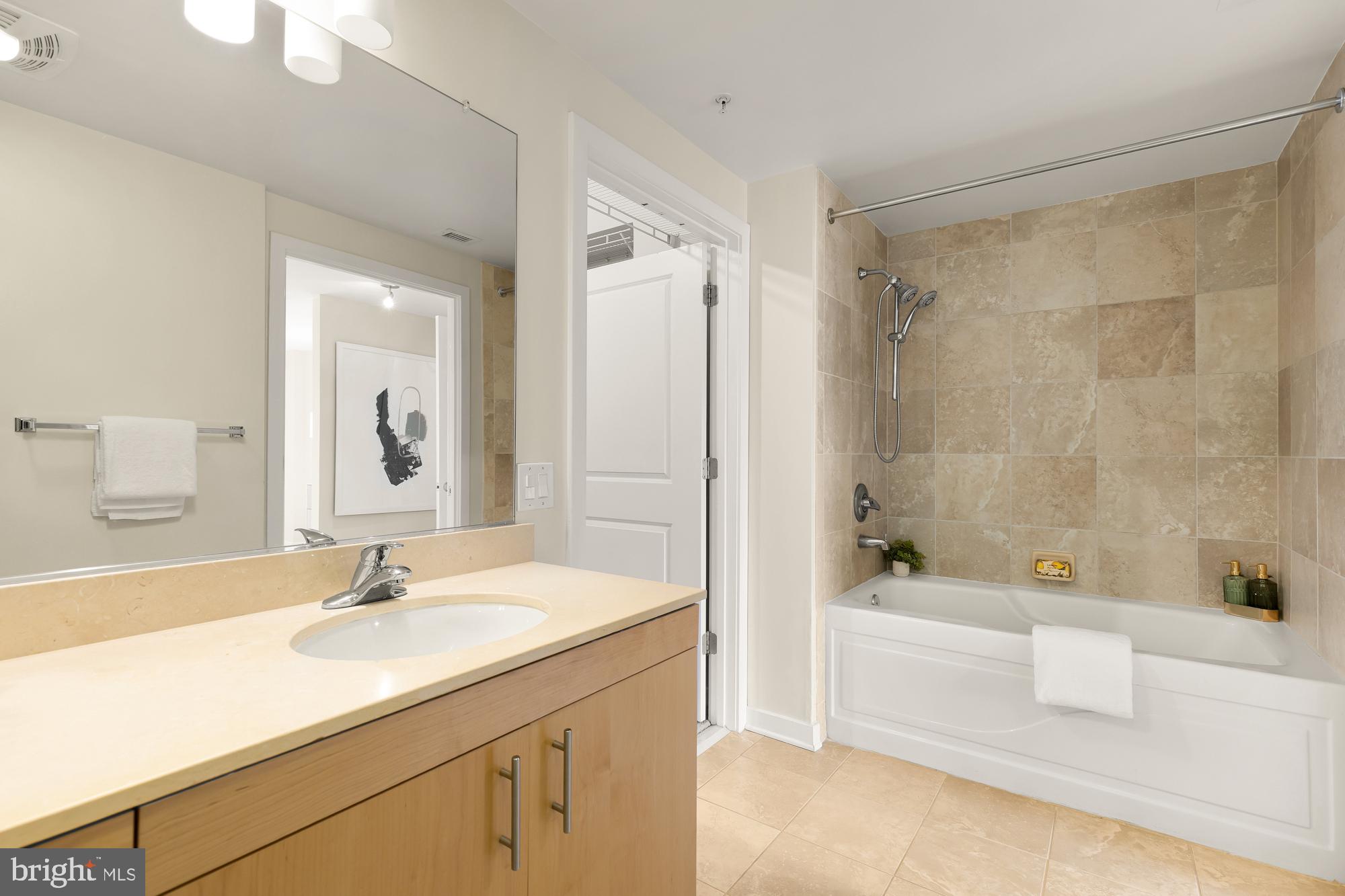 MOUNT VERNON - Residential