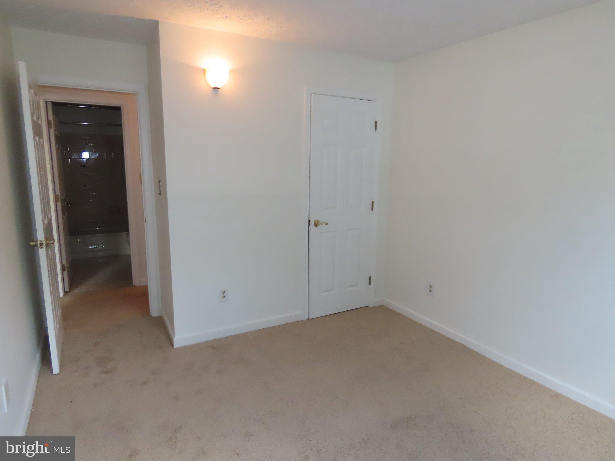 POND CONDOMINIUMS - Residential