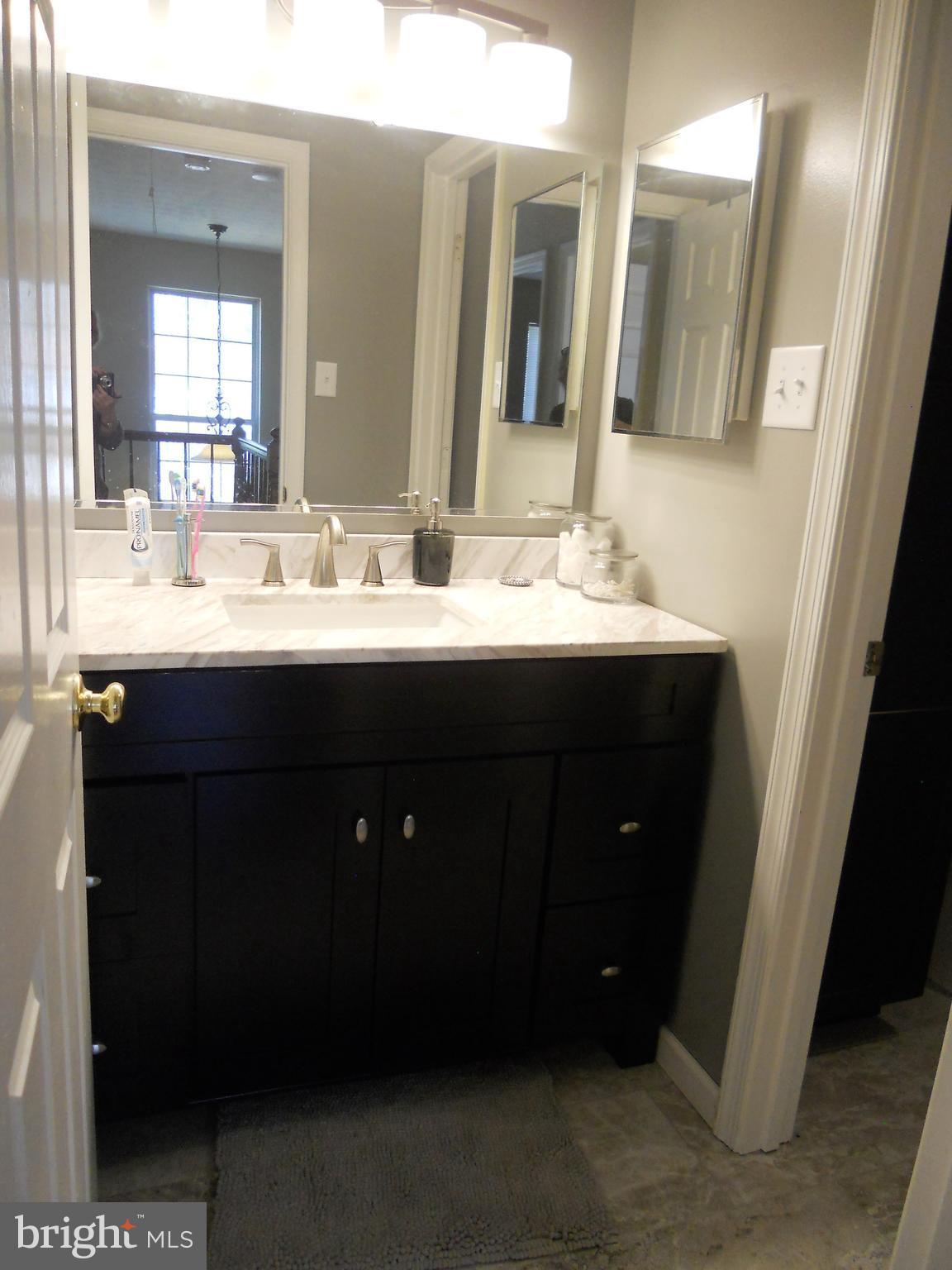 SMALL CROSSINGS - Residential