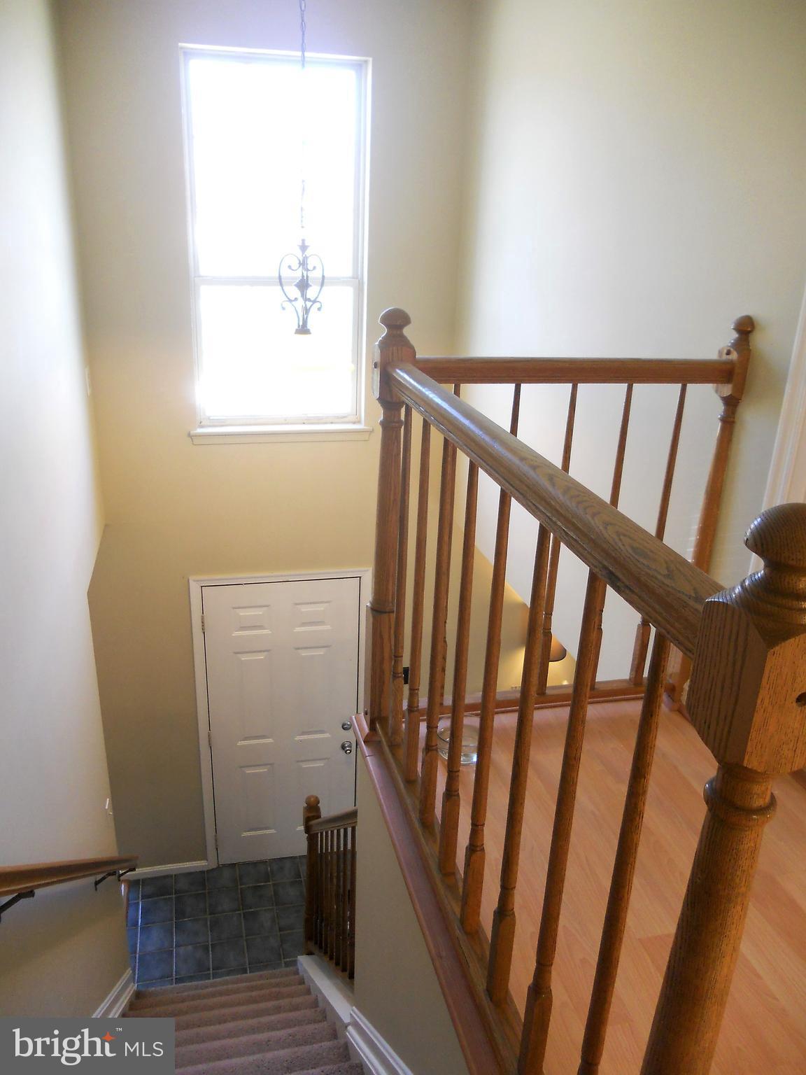 SMALL CROSSINGS - Residential