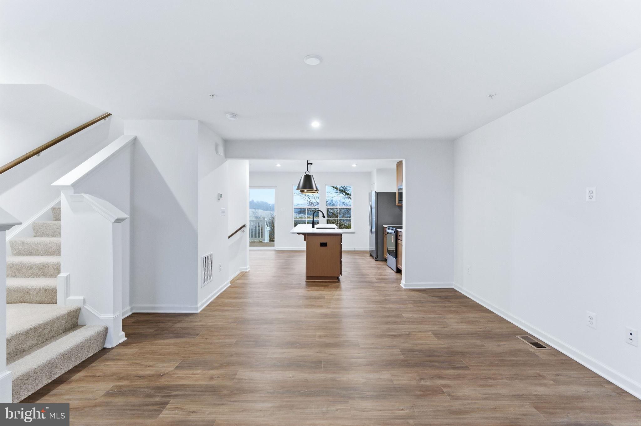 HOMESTEAD ACRES - Residential