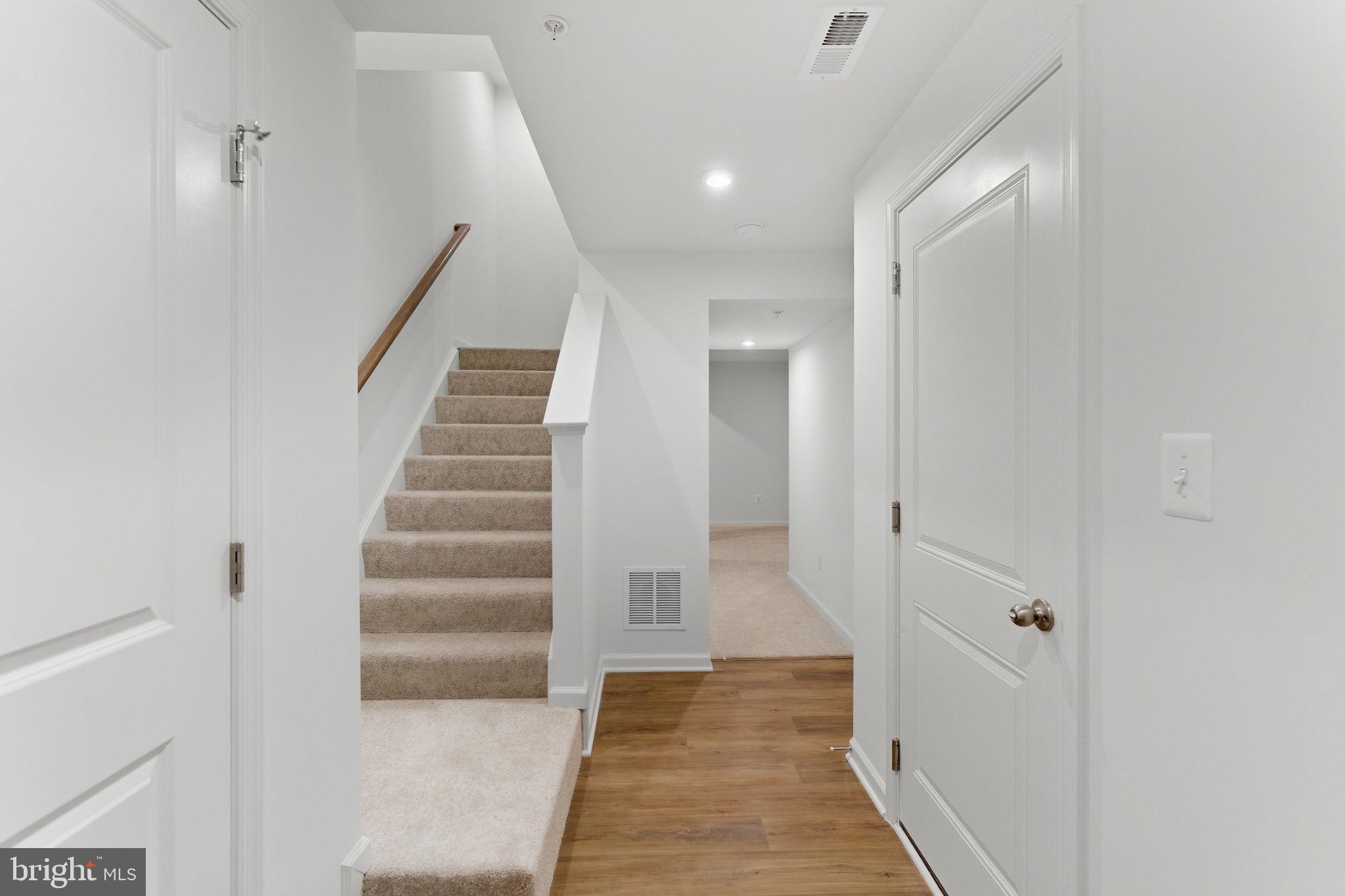 HOMESTEAD ACRES - Residential