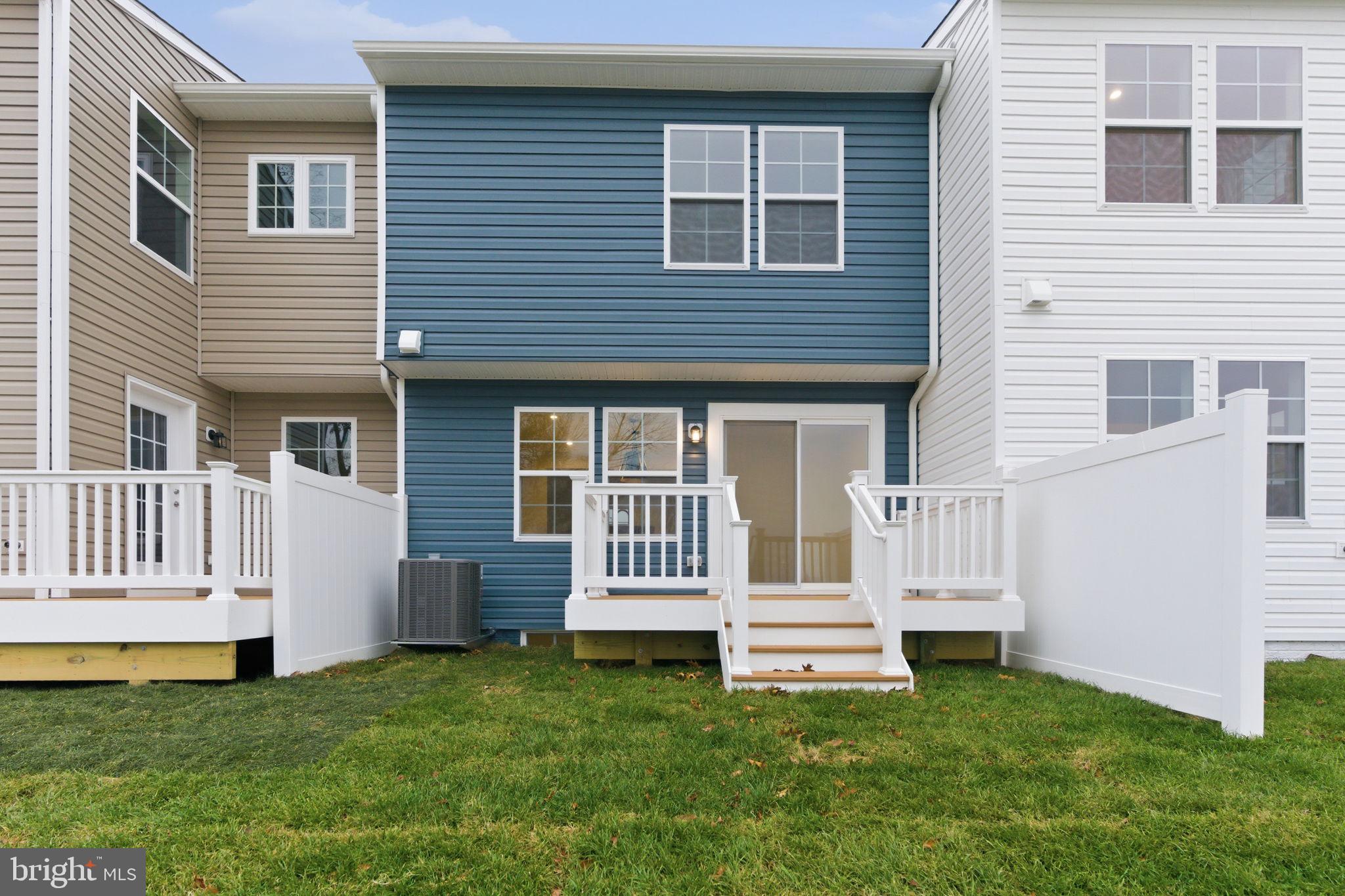 HOMESTEAD ACRES - Residential